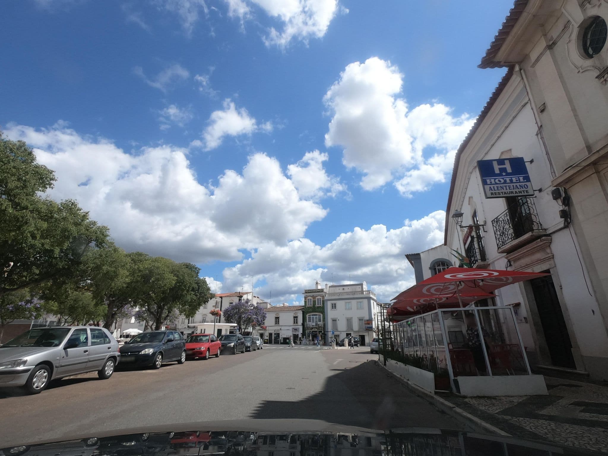 Street view near Alentejano Low Cost Hotel, Estremoz — © filohipo (CC BY-SA · Mapillary)