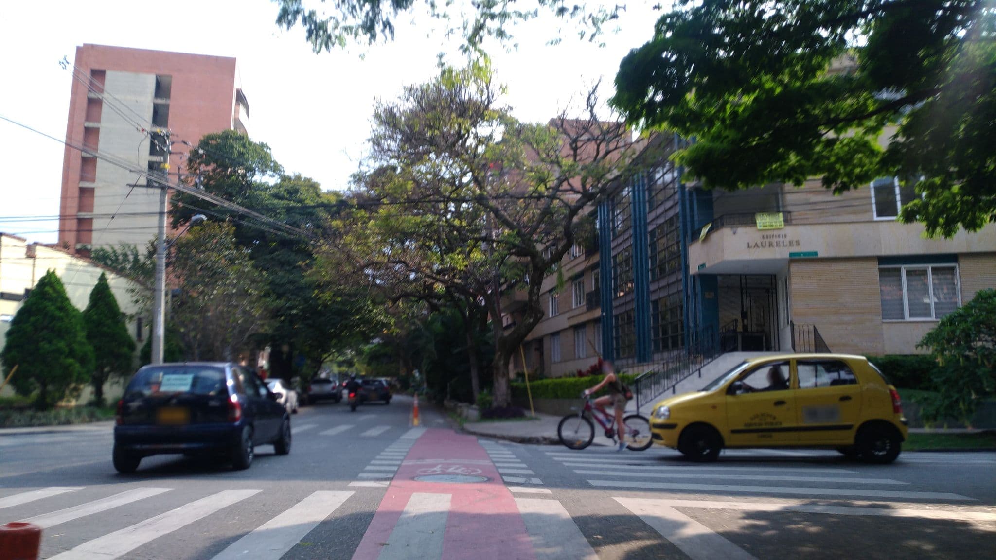 Street view near Casa Hotel Laureles, Medellín