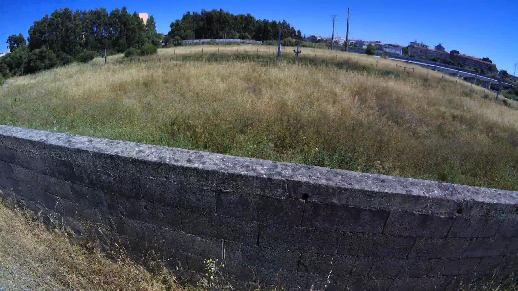 Street view near Casa da Ribeira, Esgueira — © hedgiept (CC BY-SA · Mapillary)