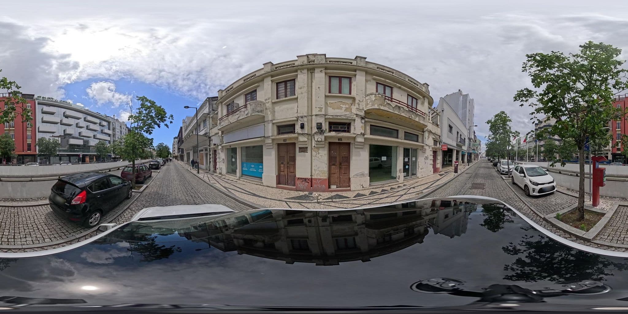 Street view near Dona Dores House, Aveiro — © dangomezm (CC BY-SA · Mapillary)