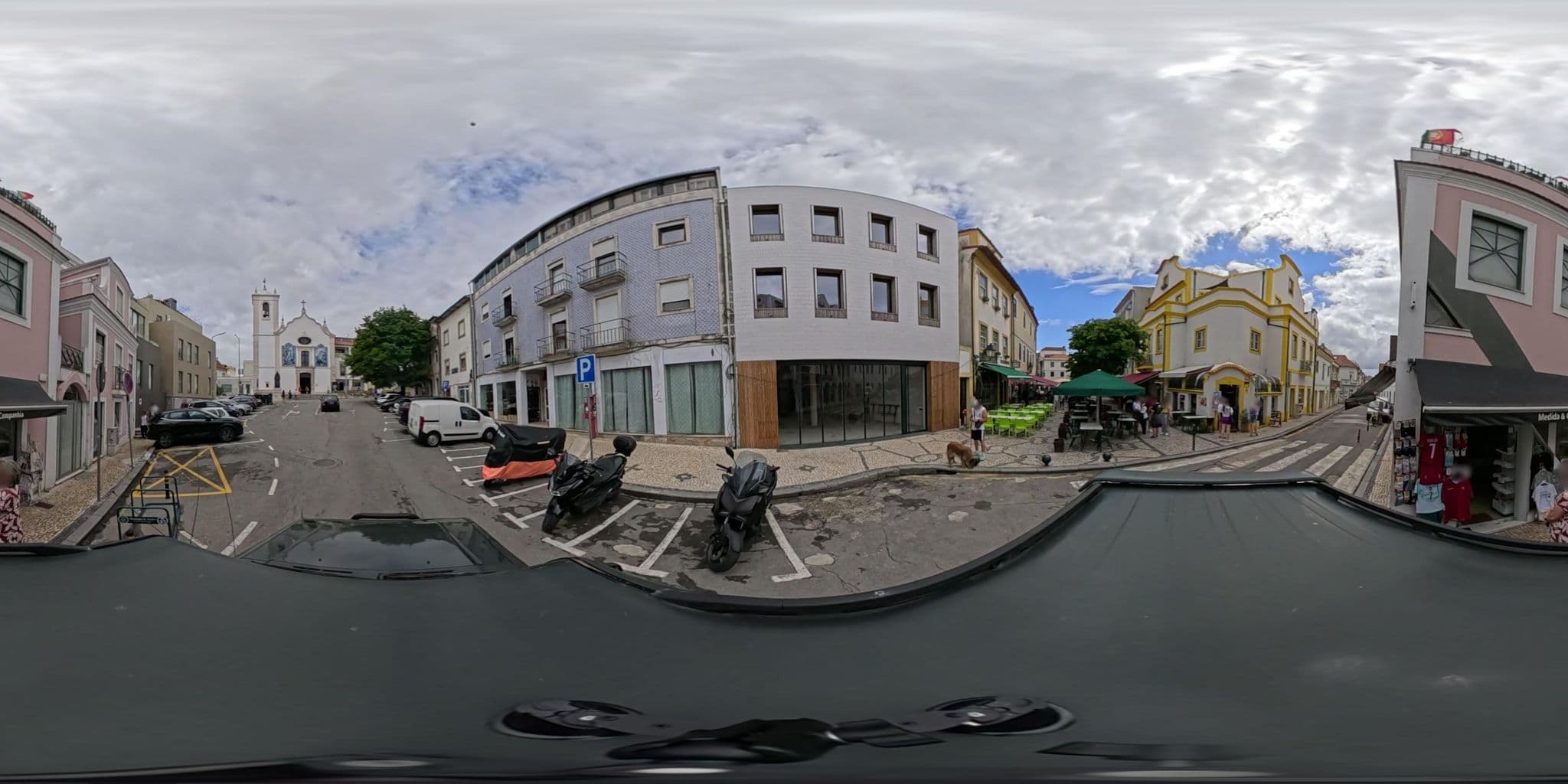 Street view near Canto Da Praça, Aveiro — © jneiva (CC BY-SA · Mapillary)