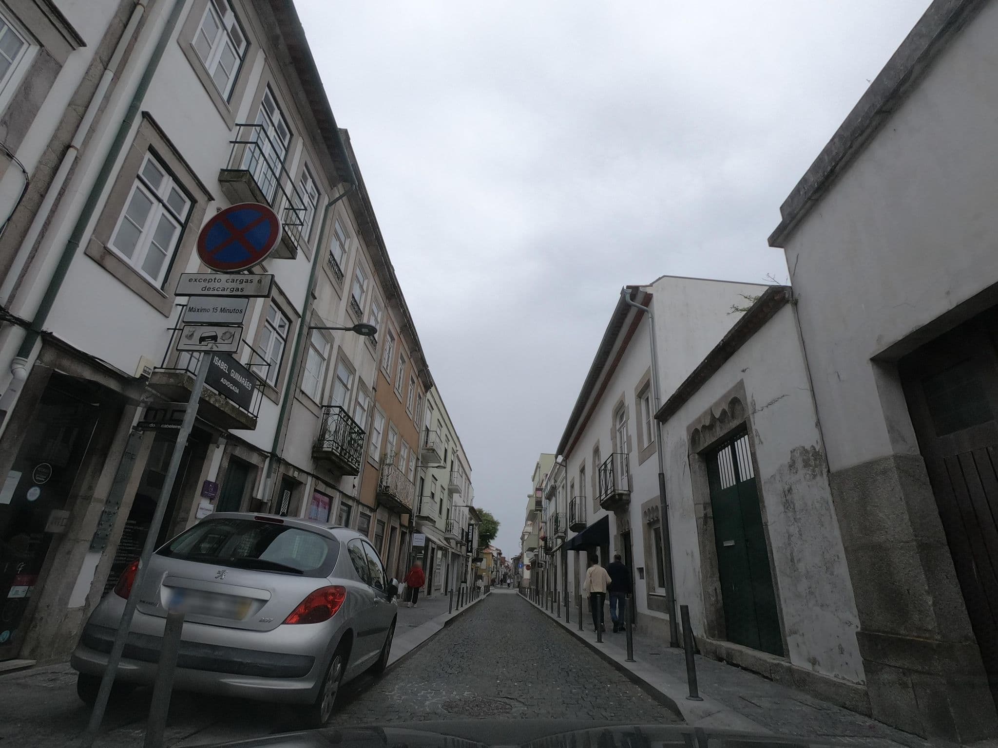 Street view near Residencial Laranjeira, Viana do Castelo — © filohipo (CC BY-SA · Mapillary)