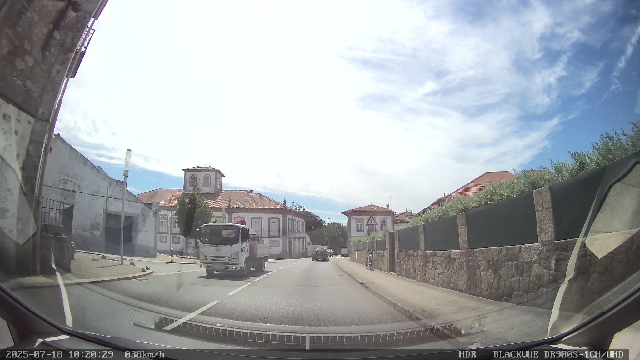 Street view near Hospedaria Venceslau, Vila do Conde — © sanjorgepinho (CC BY-SA · Mapillary)