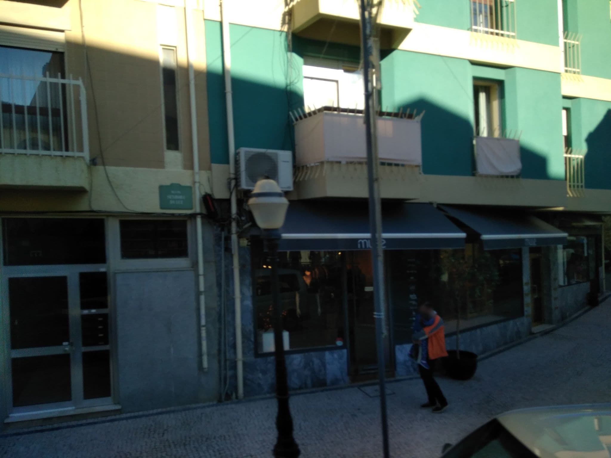 Street view near Flattered To Be in Porto, Foz do Douro — © psijic (CC BY-SA · Mapillary)