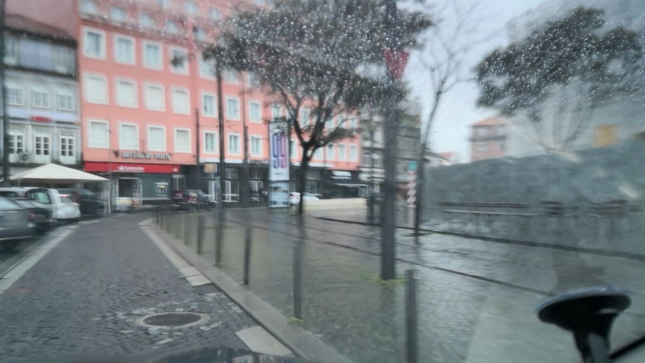 Street view near Mercure Hotel Porto, Porto — © sanjorgepinho (CC BY-SA · Mapillary)