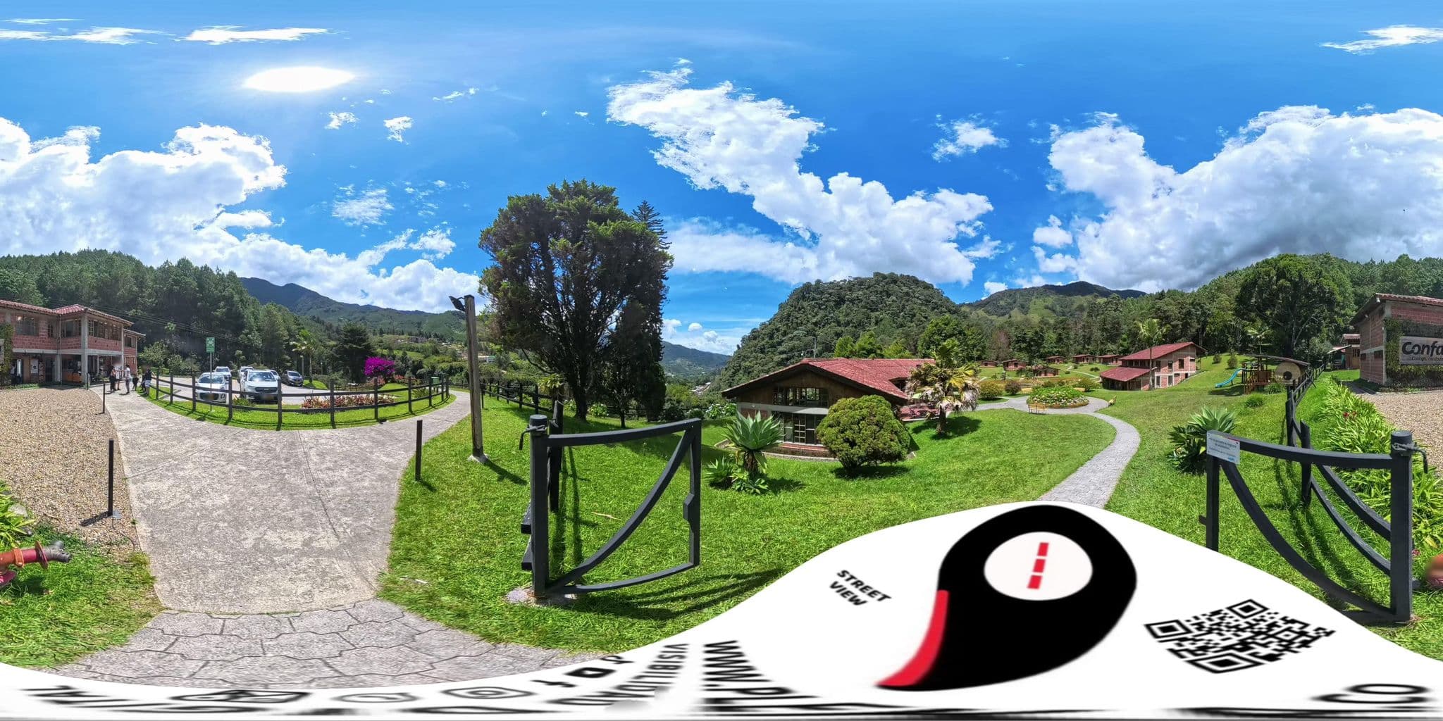 Street view near Confamiliares El Bosque, Pensilvania — © Pleka (CC BY-SA · Mapillary)