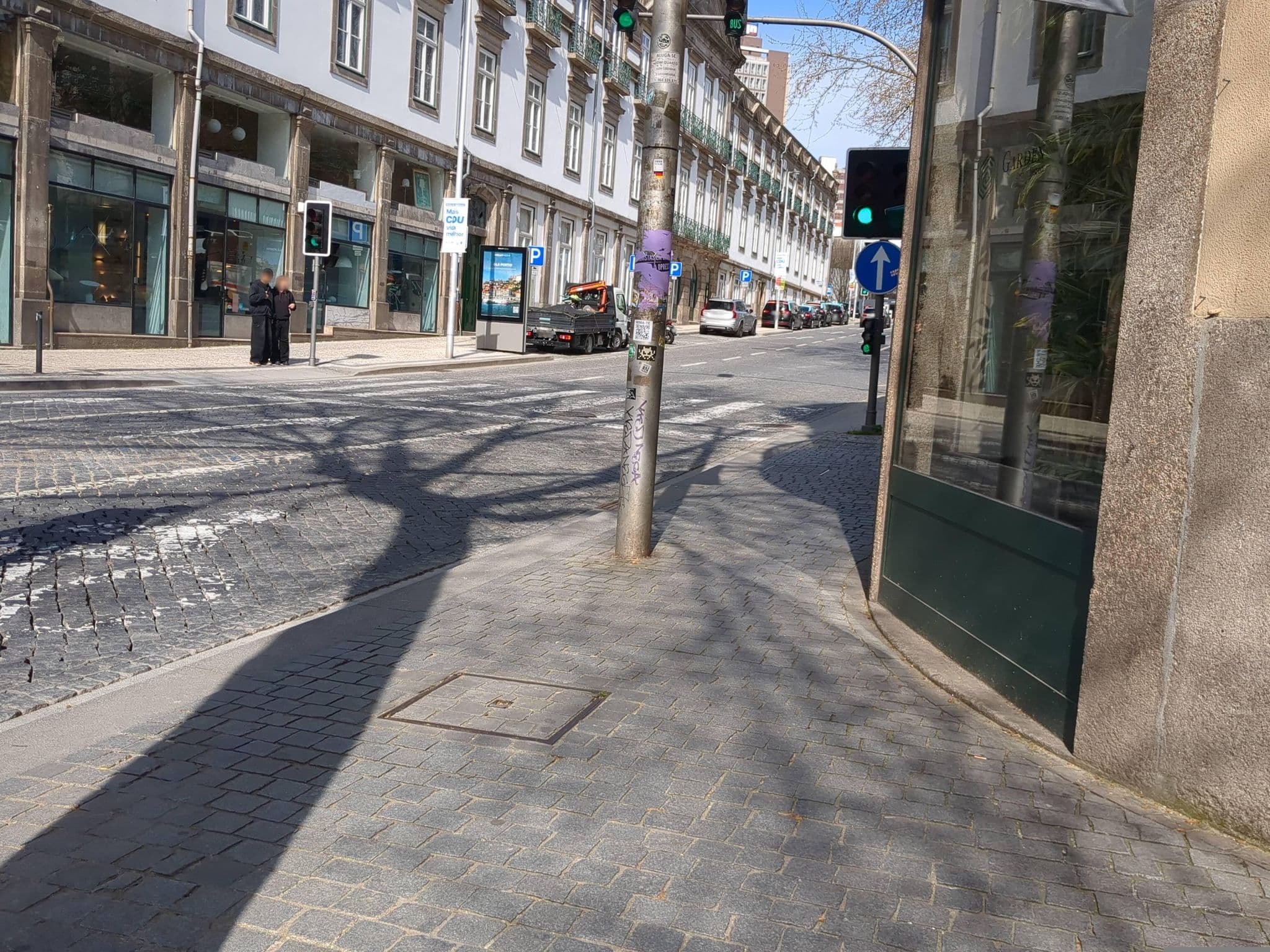 Street view near Chillspot @ Porto, Porto — © egorka (CC BY-SA · Mapillary)