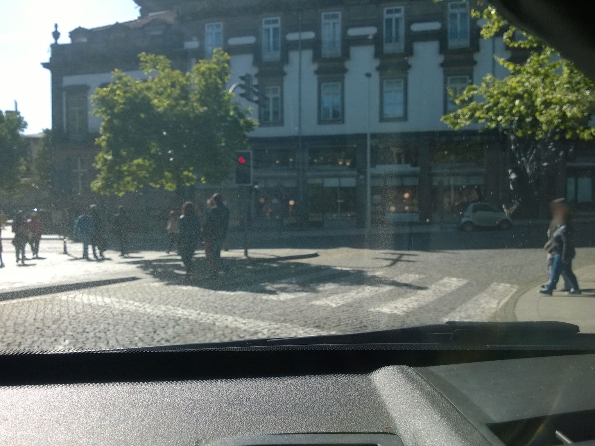 Street view near Living Porto Apartments by Porto City Hosts, Porto — © jolive75 (CC BY-SA · Mapillary)