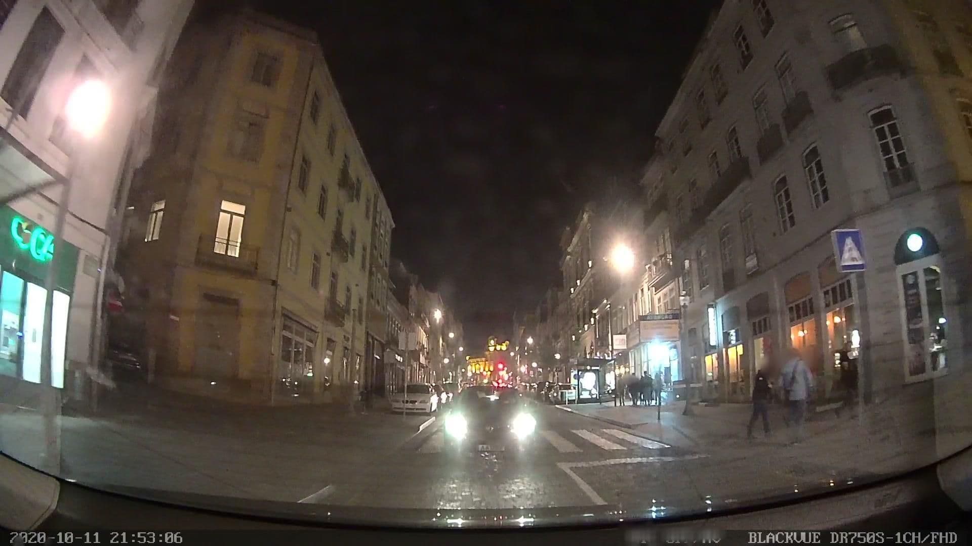 Street view near Sao Bento Apartments, Porto — © sanjorgepinho (CC BY-SA · Mapillary)