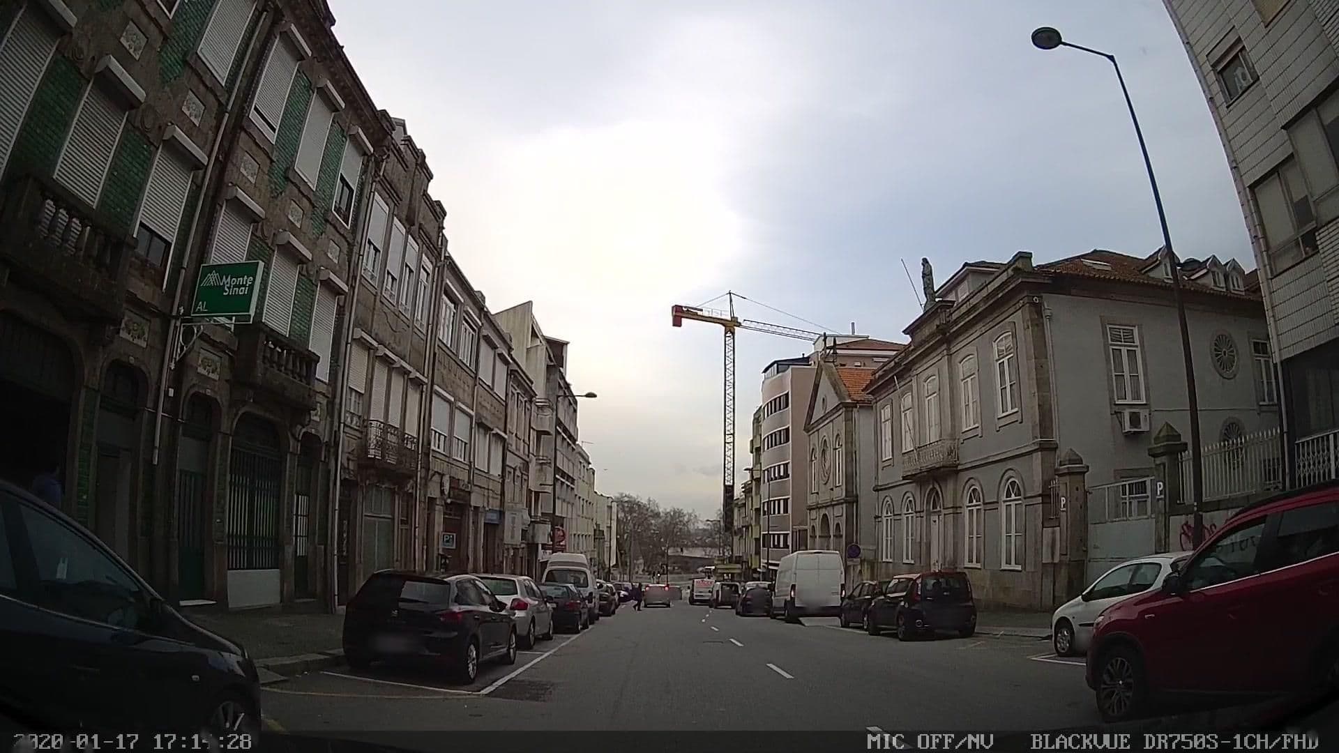 Street view near Nelson Lisboa, Porto — © sanjorgepinho (CC BY-SA · Mapillary)
