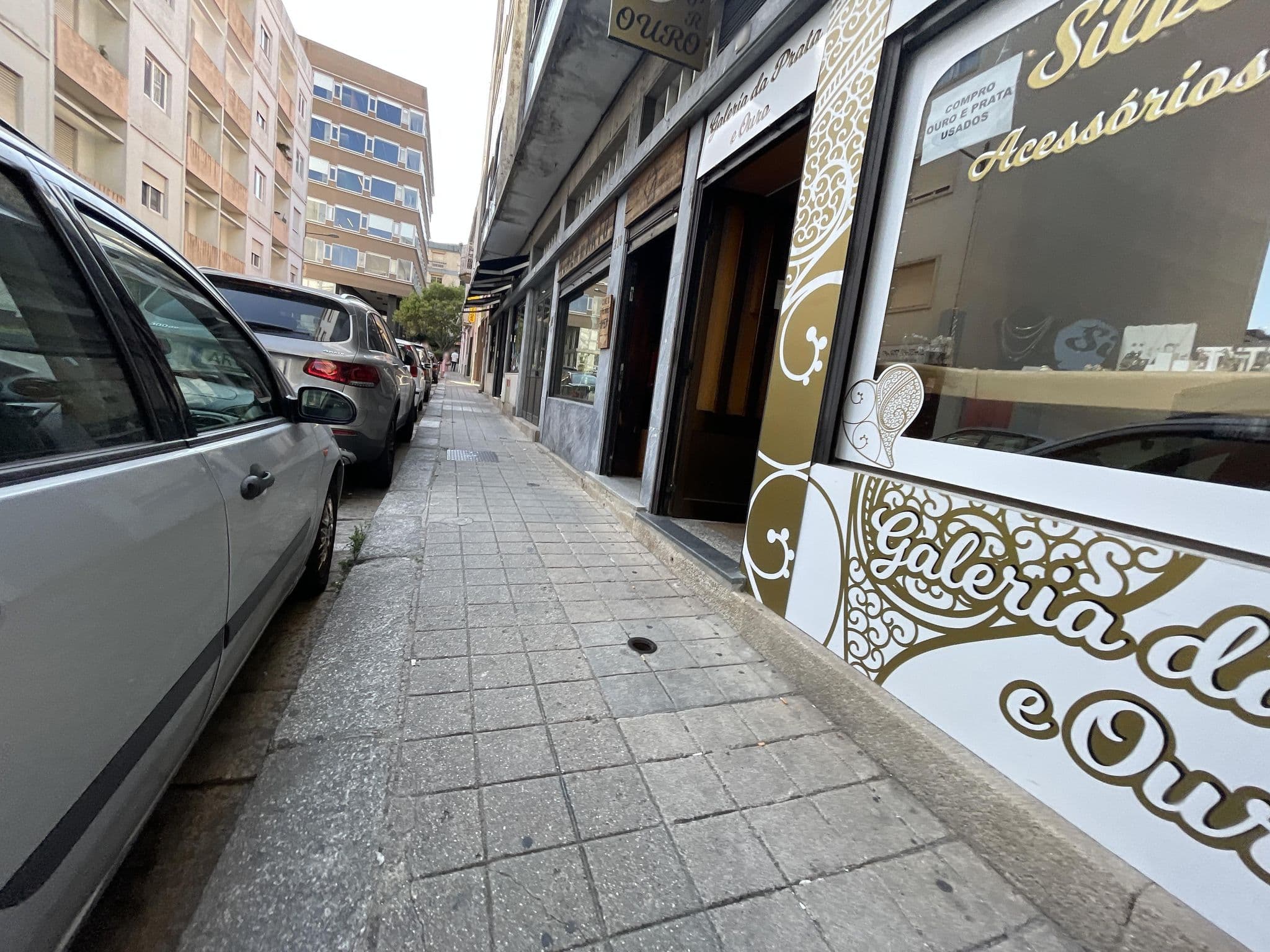 Street view near Oporto City Hostel, Porto — © egorka (CC BY-SA · Mapillary)