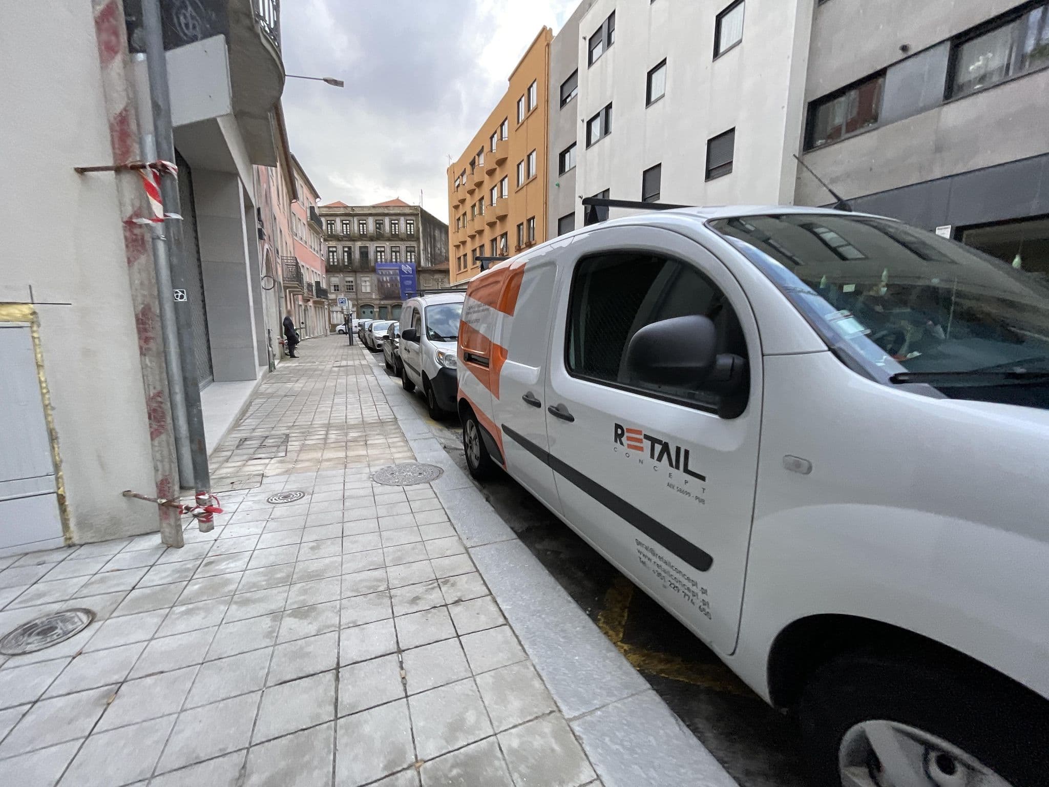 Street view near Pensao Aviz, Porto — © egorka (CC BY-SA · Mapillary)