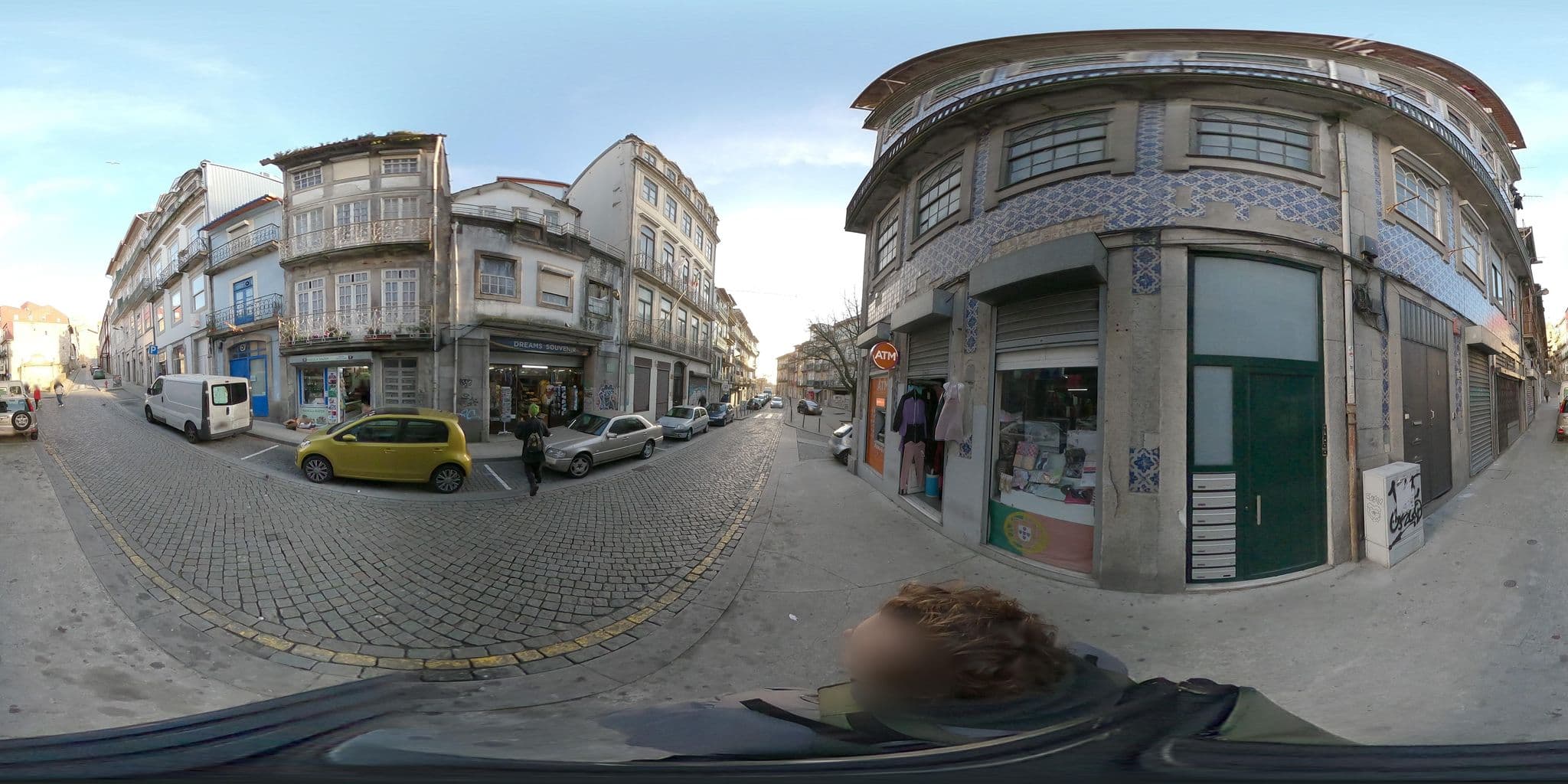 Street view near Cats Hostel, Porto — © skfd (CC BY-SA · Mapillary)