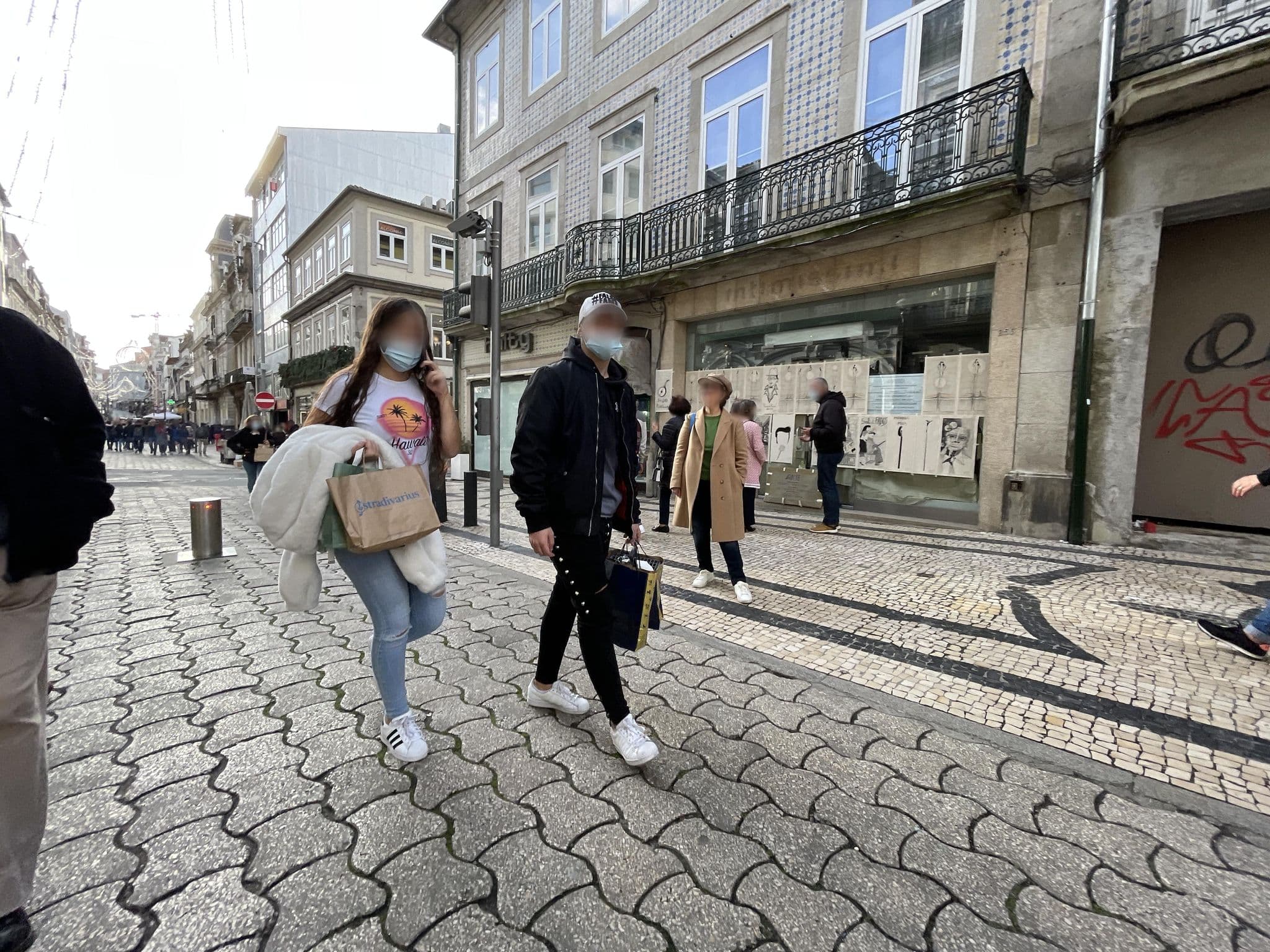 Street view near Charm Palace, Porto — © egorka (CC BY-SA · Mapillary)
