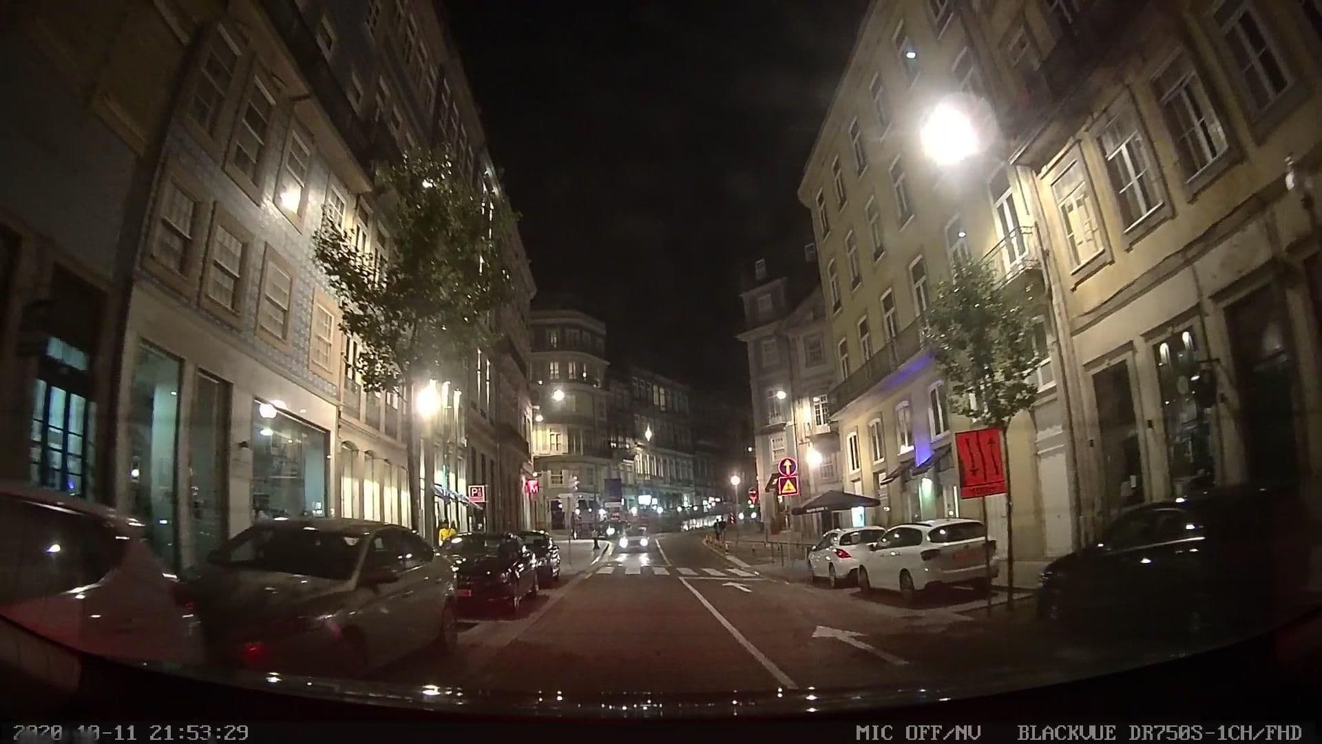 Street view near Cascas Do Patio, Porto — © sanjorgepinho (CC BY-SA · Mapillary)