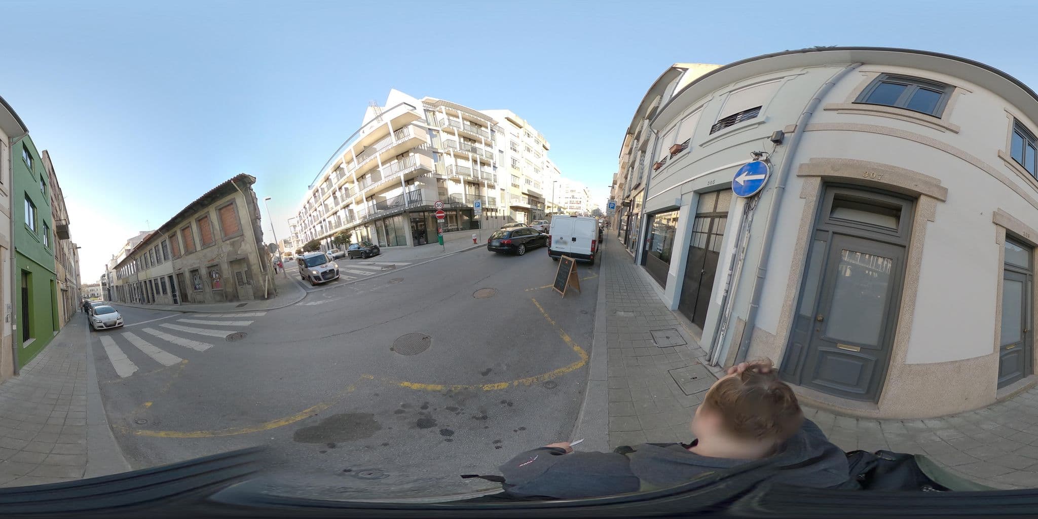 Street view near Exe Essenzia Porto, Massarelos — © skfd (CC BY-SA · Mapillary)
