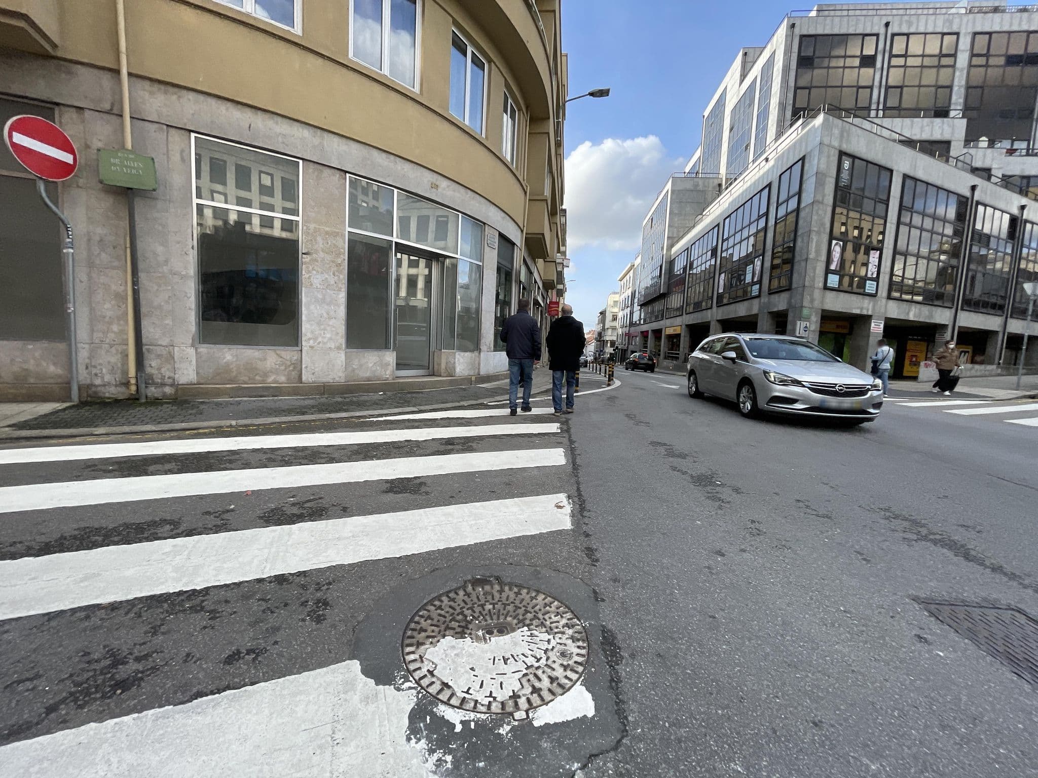 Street view near Sleep in Centre, Porto — © egorka (CC BY-SA · Mapillary)