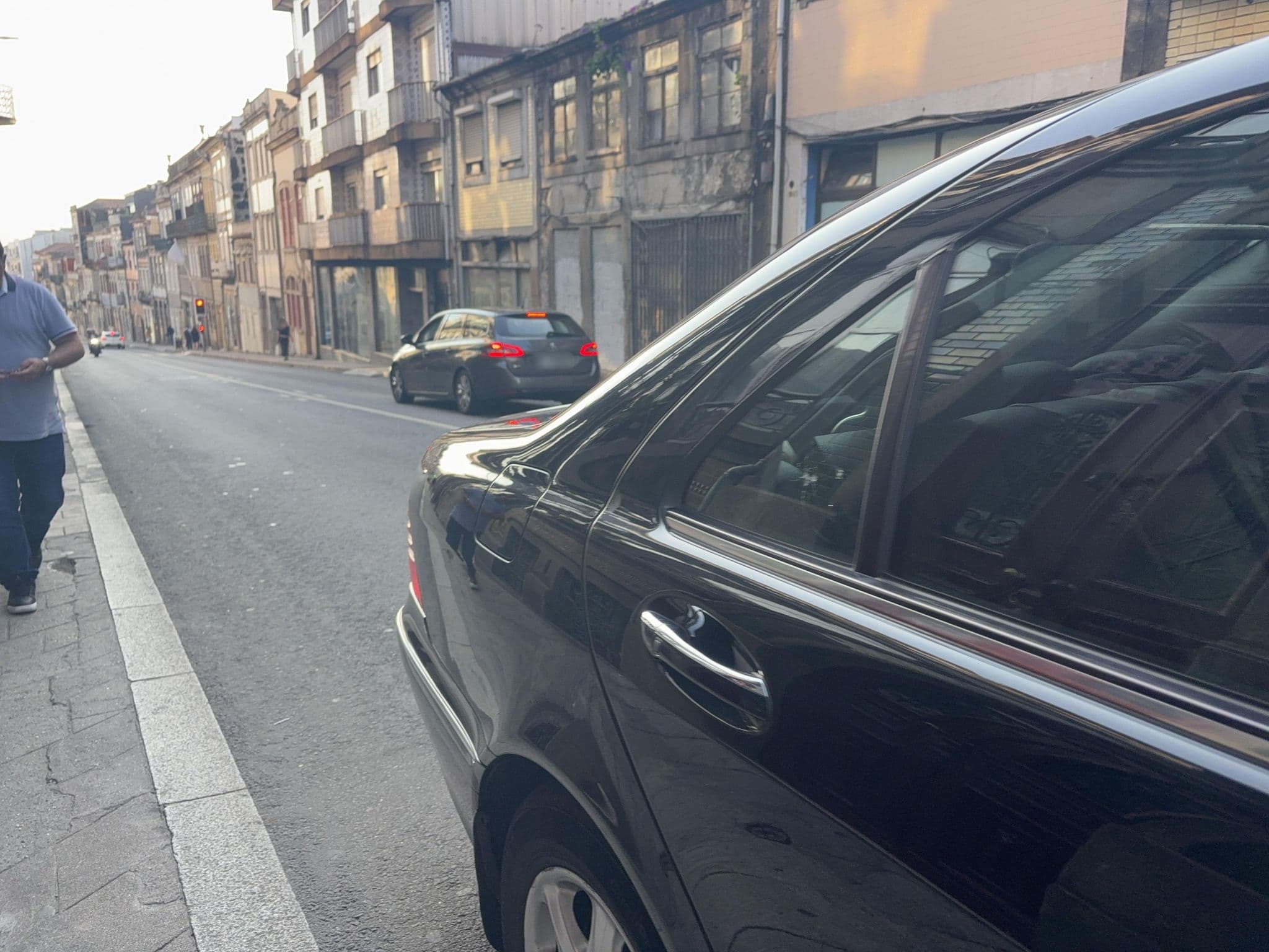 Street view near Eduardo Carneiro Guedes, Bomfim — © egorka (CC BY-SA · Mapillary)