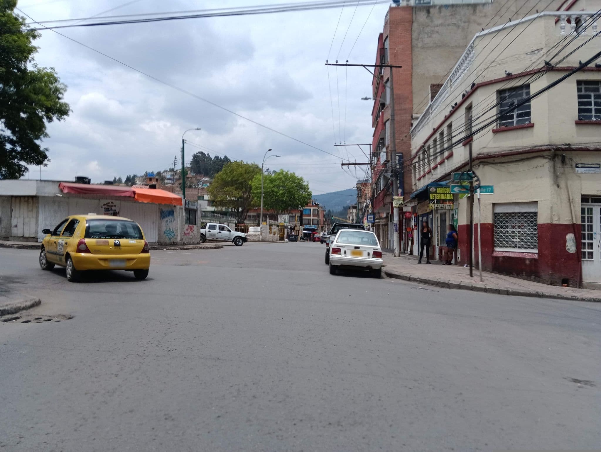 Street view near faron, Duitama — © leogiga (CC BY-SA · Mapillary)