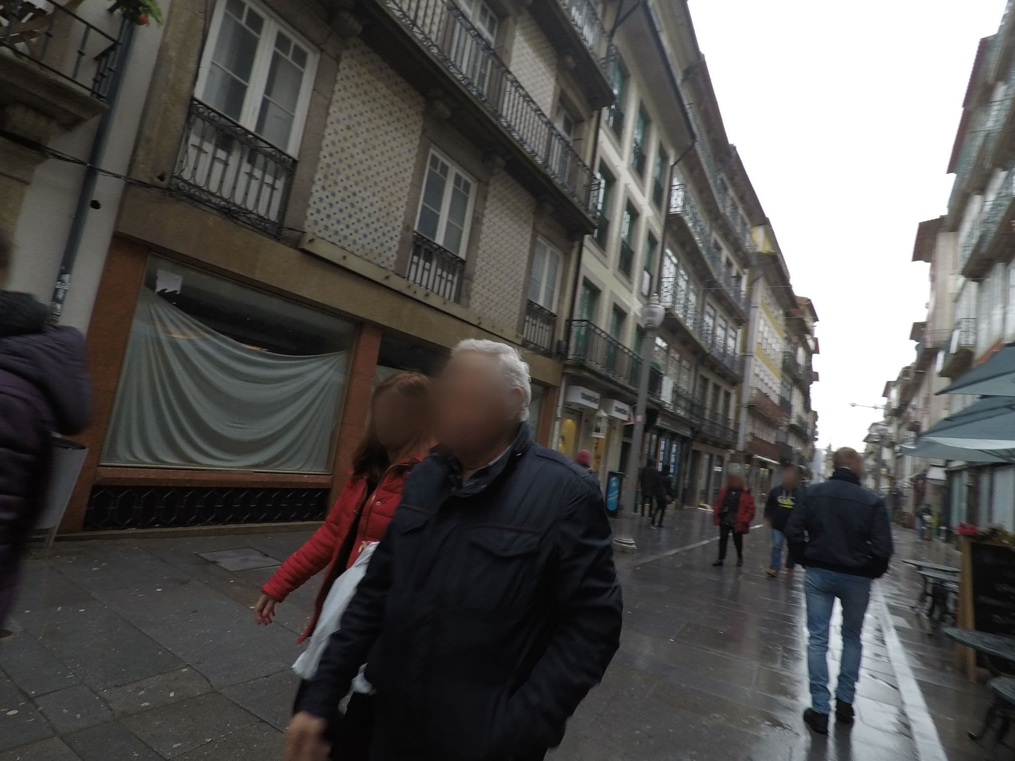 Street view near Chateau Apartments, Porto — © nunocaldeira (CC BY-SA · Mapillary)