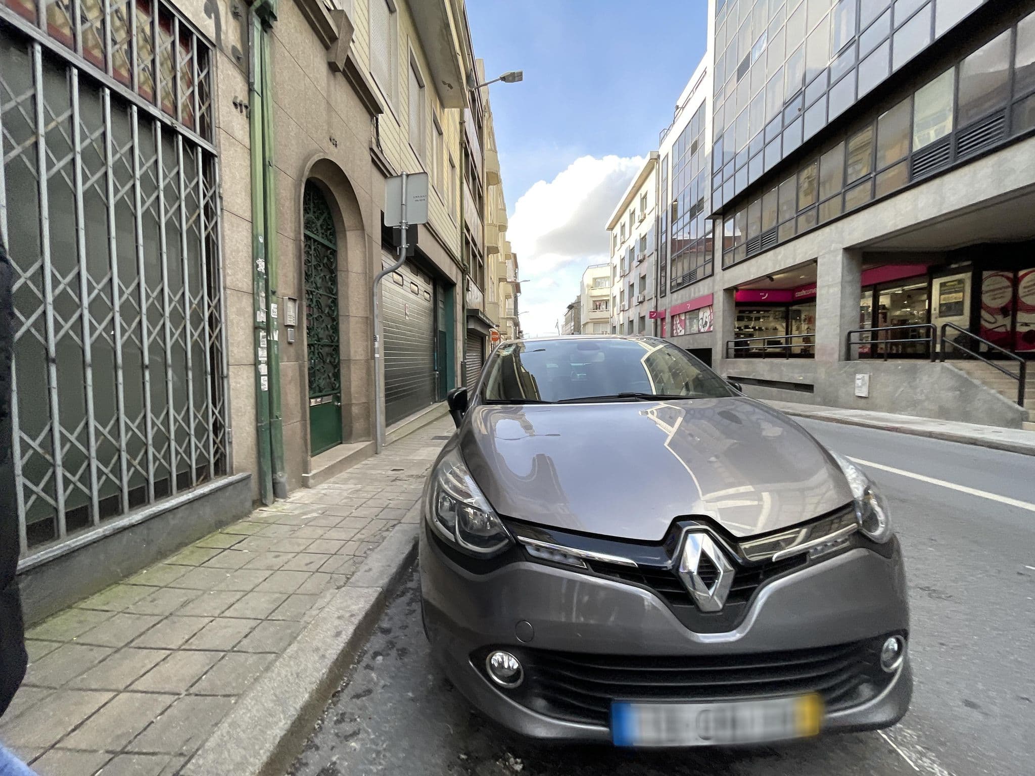 Street view near Porto Soul by Flat in Porto, Porto — © egorka (CC BY-SA · Mapillary)