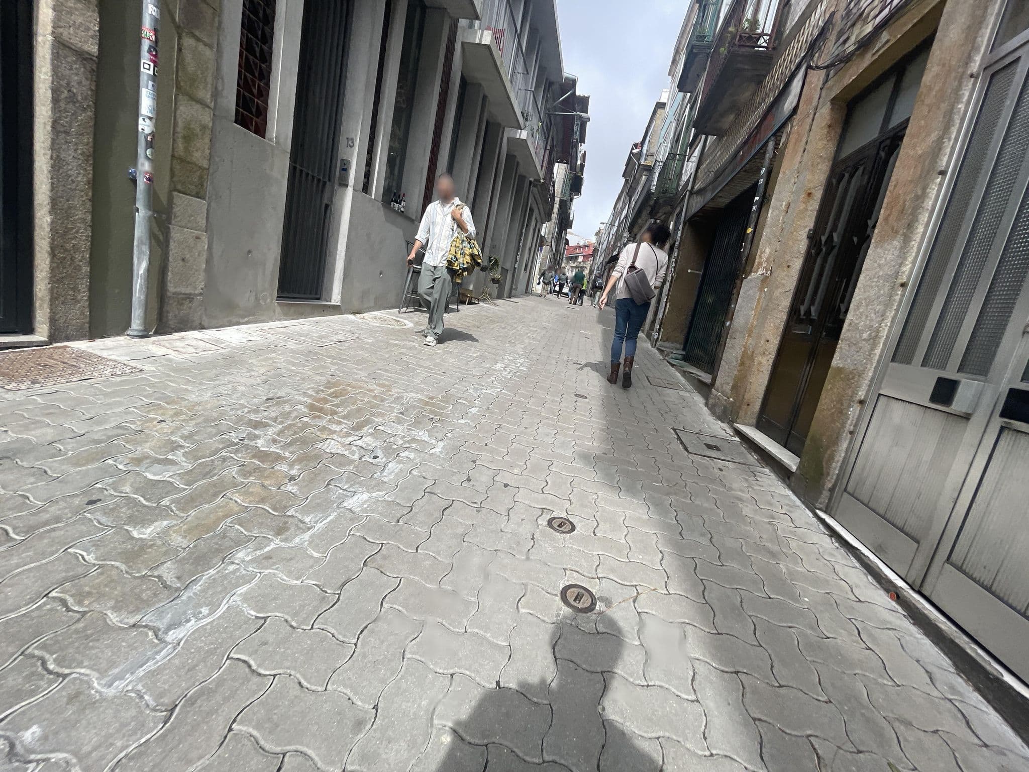 Street view near Indulge Porto Flats, Porto — © egorka (CC BY-SA · Mapillary)