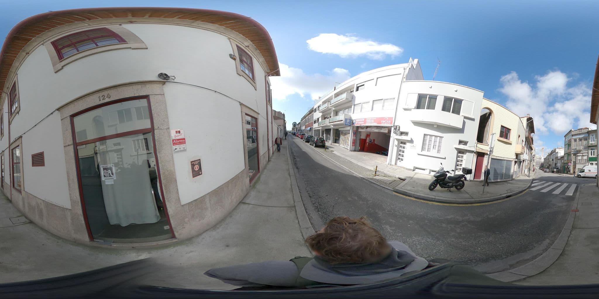Street view near Casa do Rosário, Porto — © skfd (CC BY-SA · Mapillary)