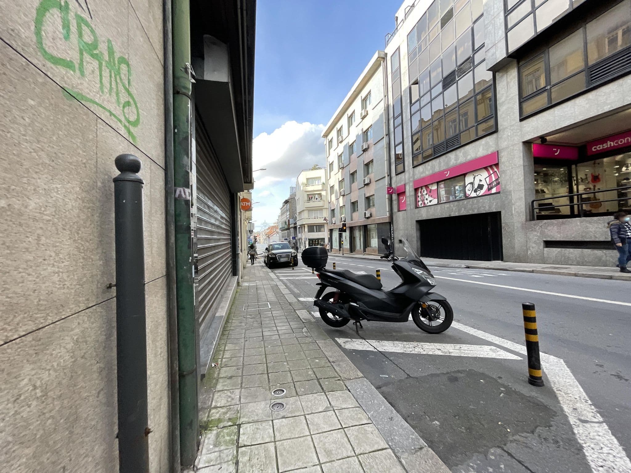 Street view near Hotel S. José, Porto — © egorka (CC BY-SA · Mapillary)