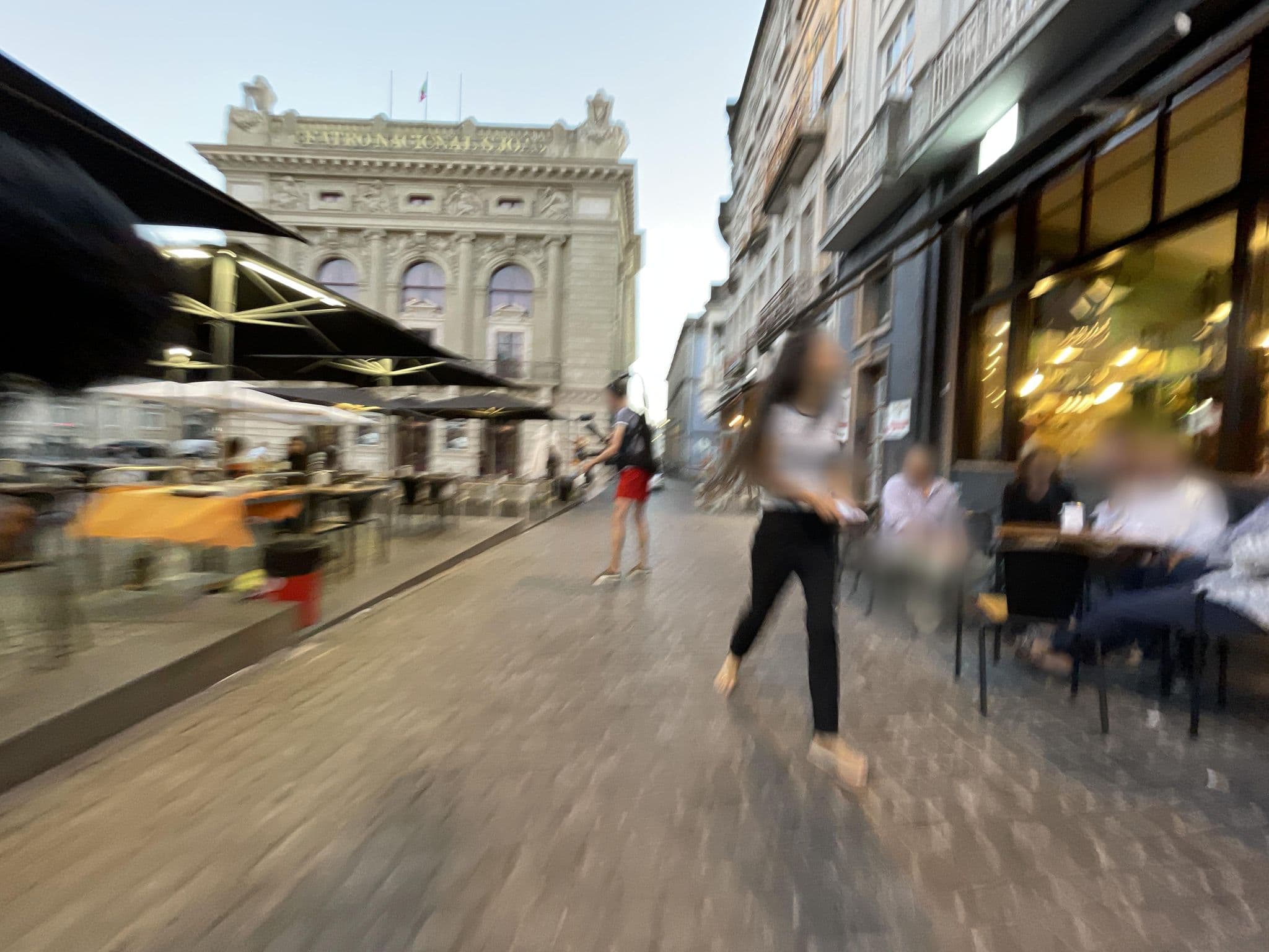 Street view near Messe de Oficiais do Porto, Porto — © egorka (CC BY-SA · Mapillary)