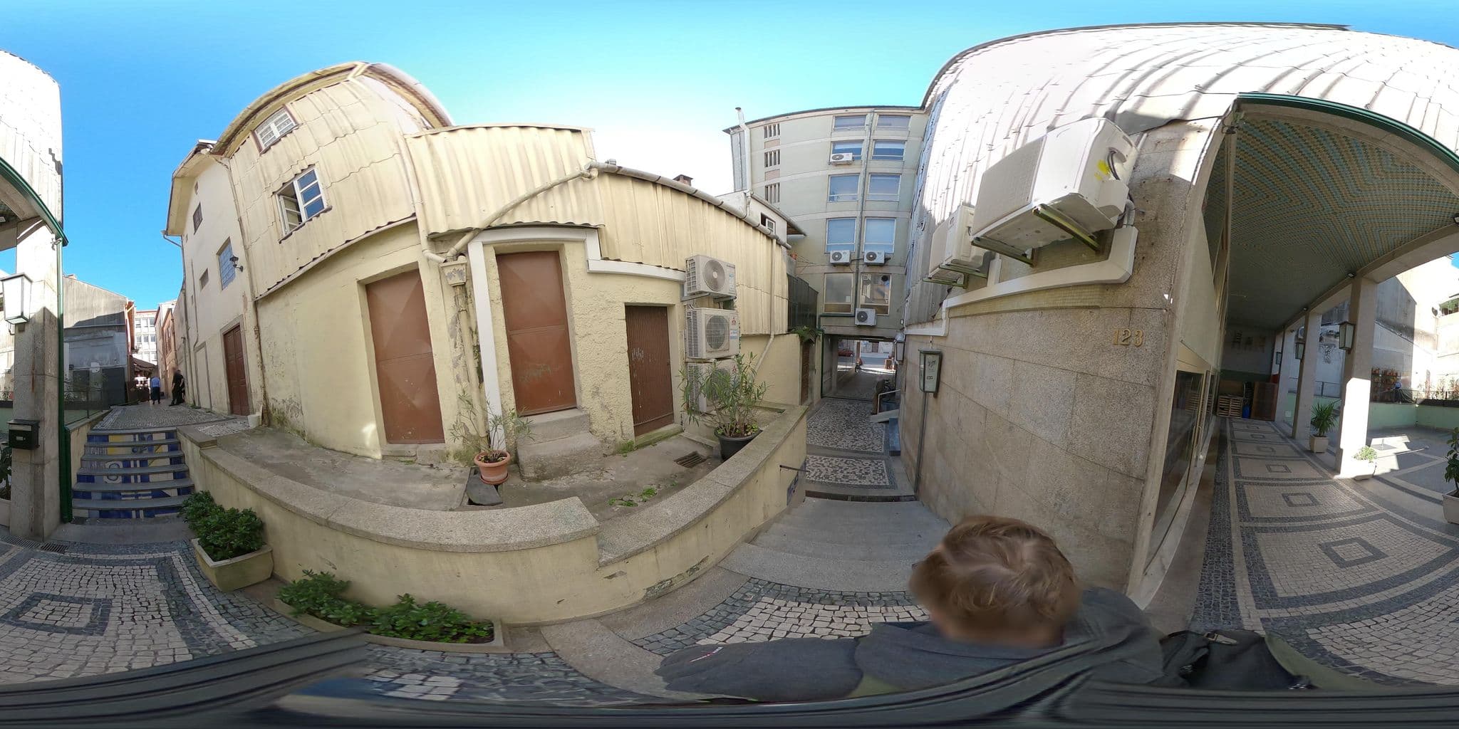 Street view near ORM - 3 C´s Apartments, Porto — © skfd (CC BY-SA · Mapillary)
