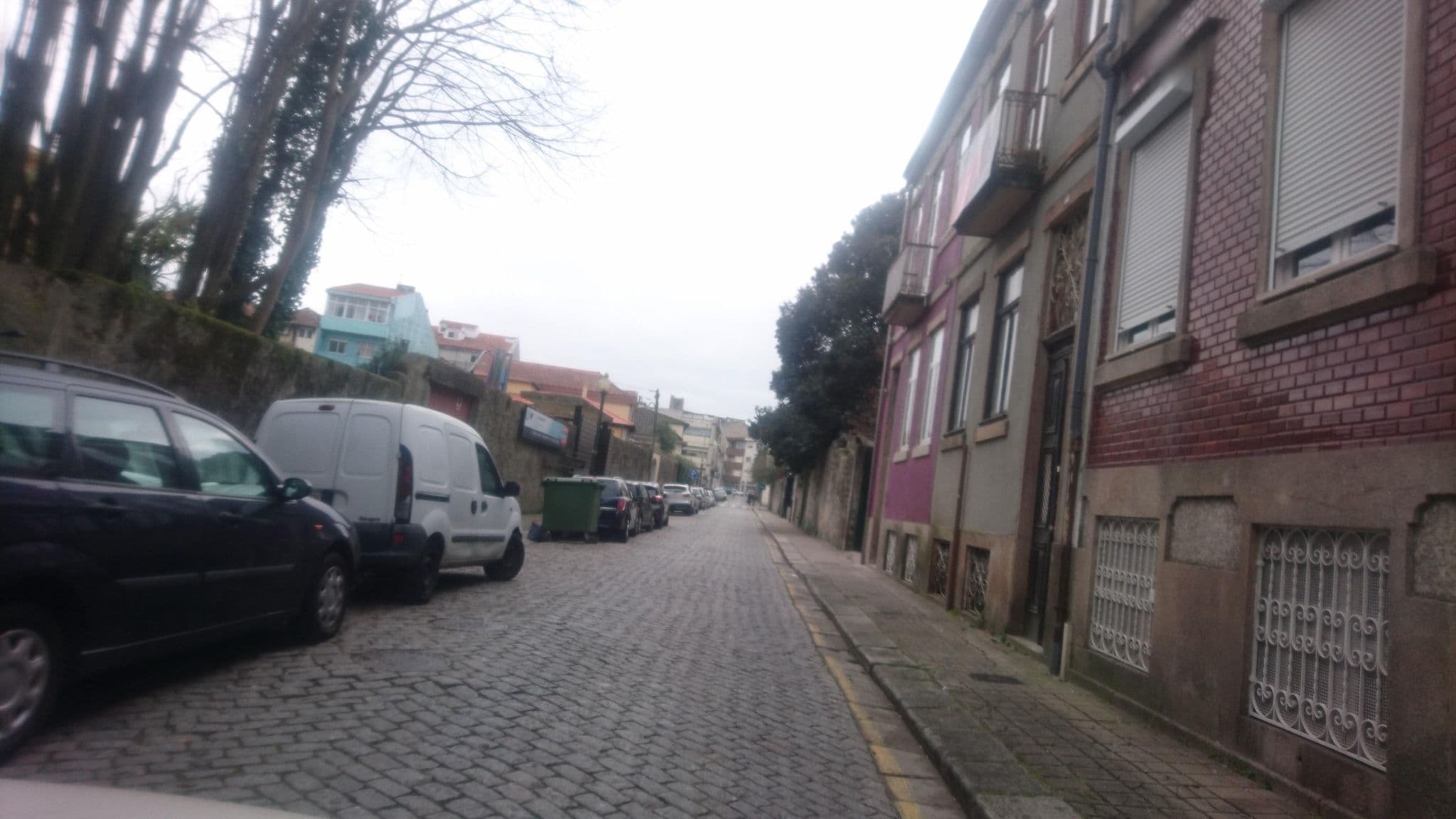 Street view near Tropical Hostel, Ameal — © rod9 (CC BY-SA · Mapillary)