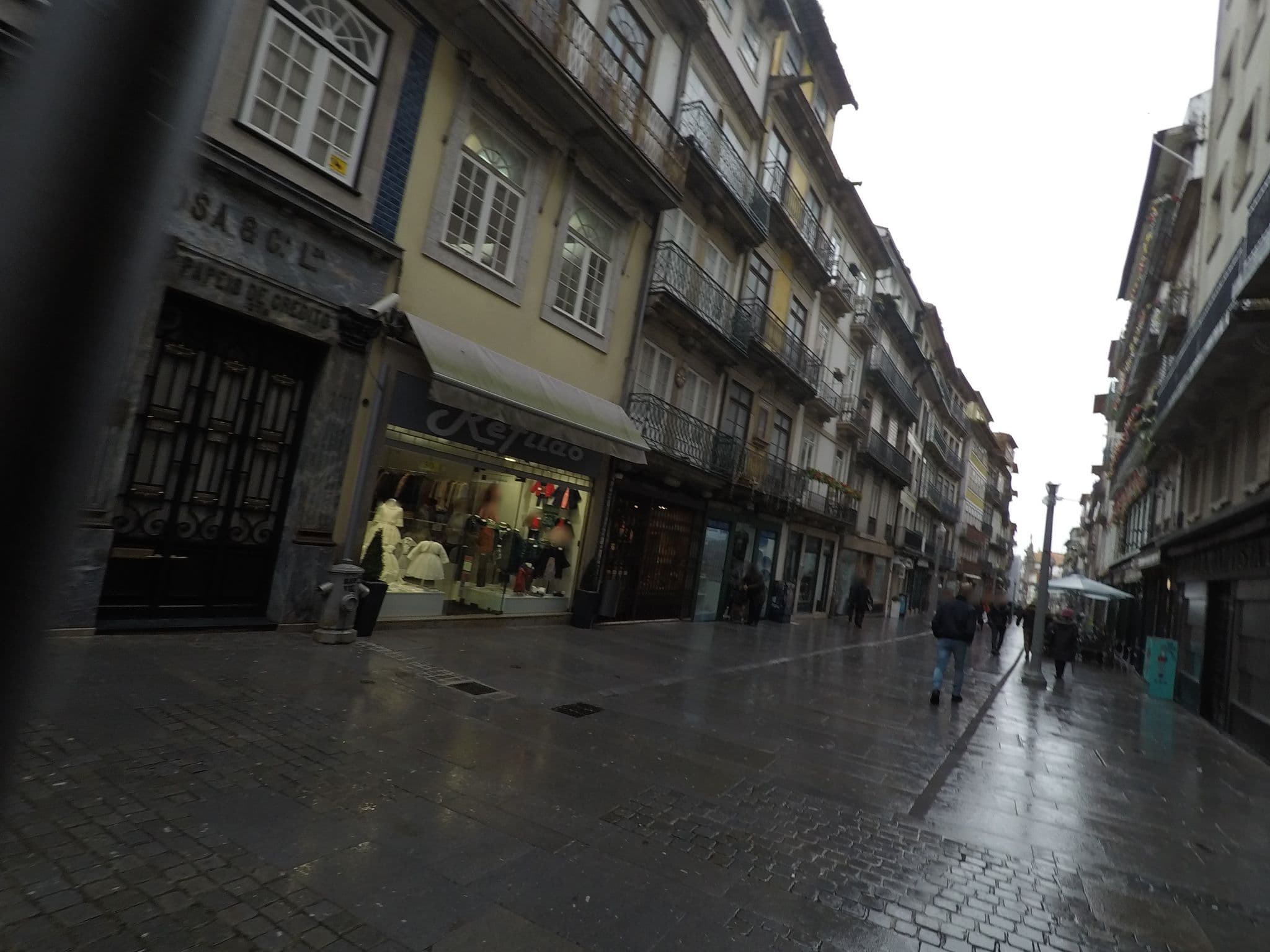 Street view near Go2oporto @Flores Guest House, Porto — © nunocaldeira (CC BY-SA · Mapillary)