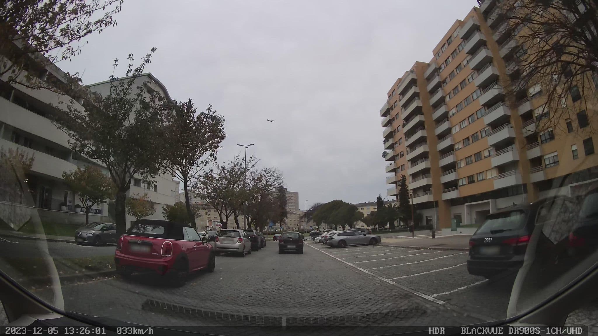 Street view near Rs Porto Boavista Studios, Pinheiro Manso — © sanjorgepinho (CC BY-SA · Mapillary)