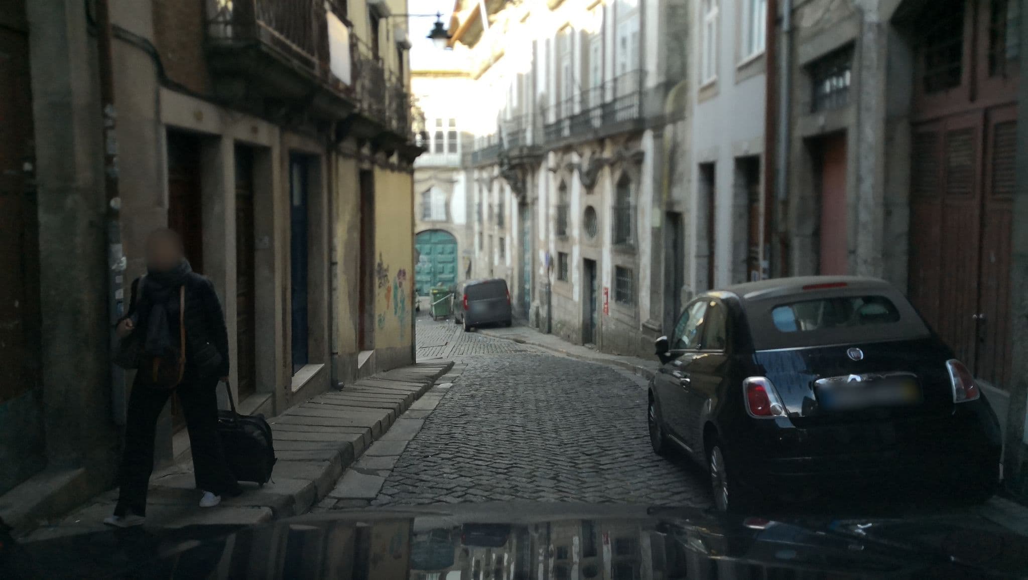 Street view near Belos Aires Apartments, Porto — © sanjorgepinho (CC BY-SA · Mapillary)