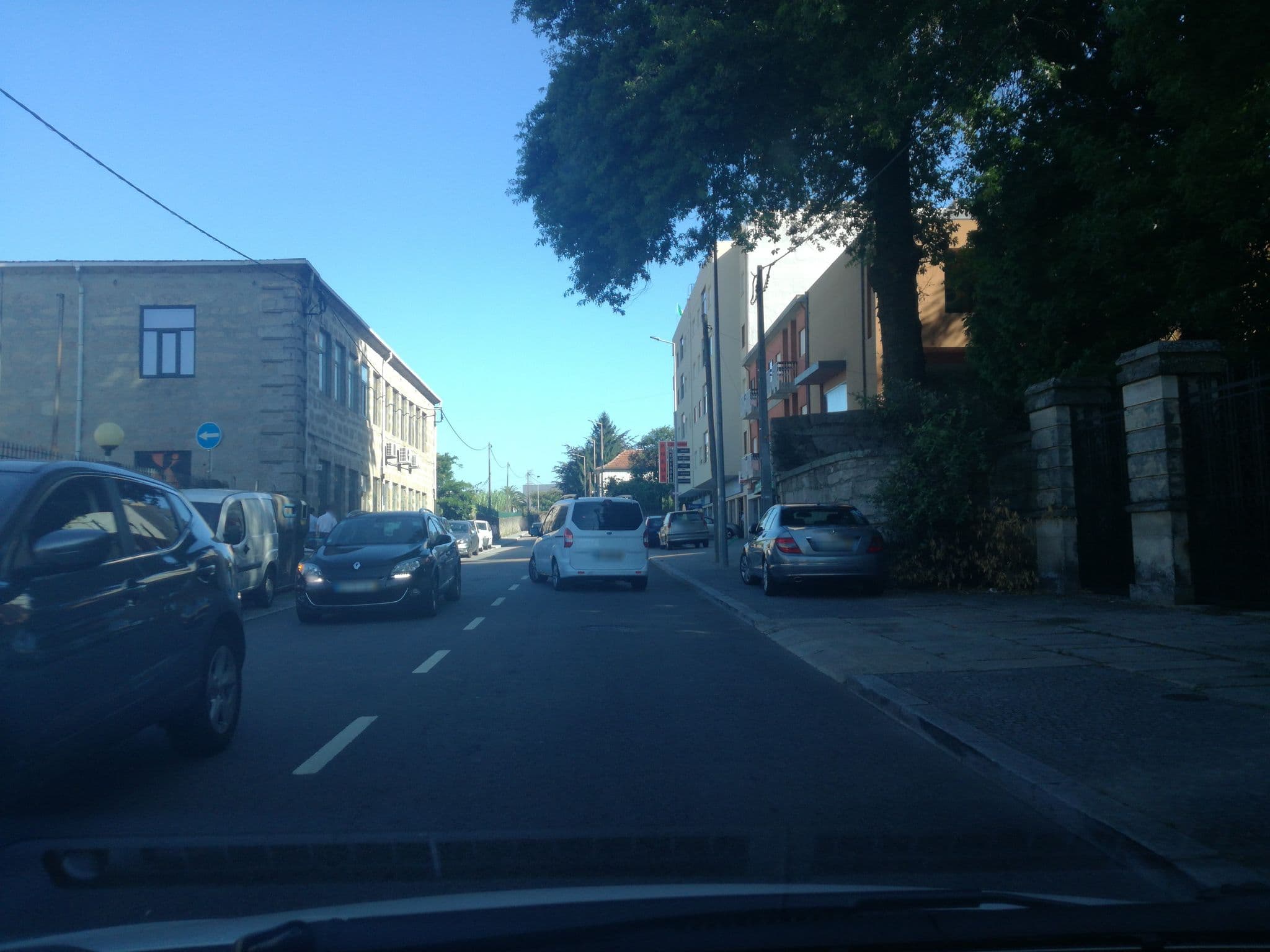 Street view near Hotel Santana, Gueifães — © cyberlima (CC BY-SA · Mapillary)
