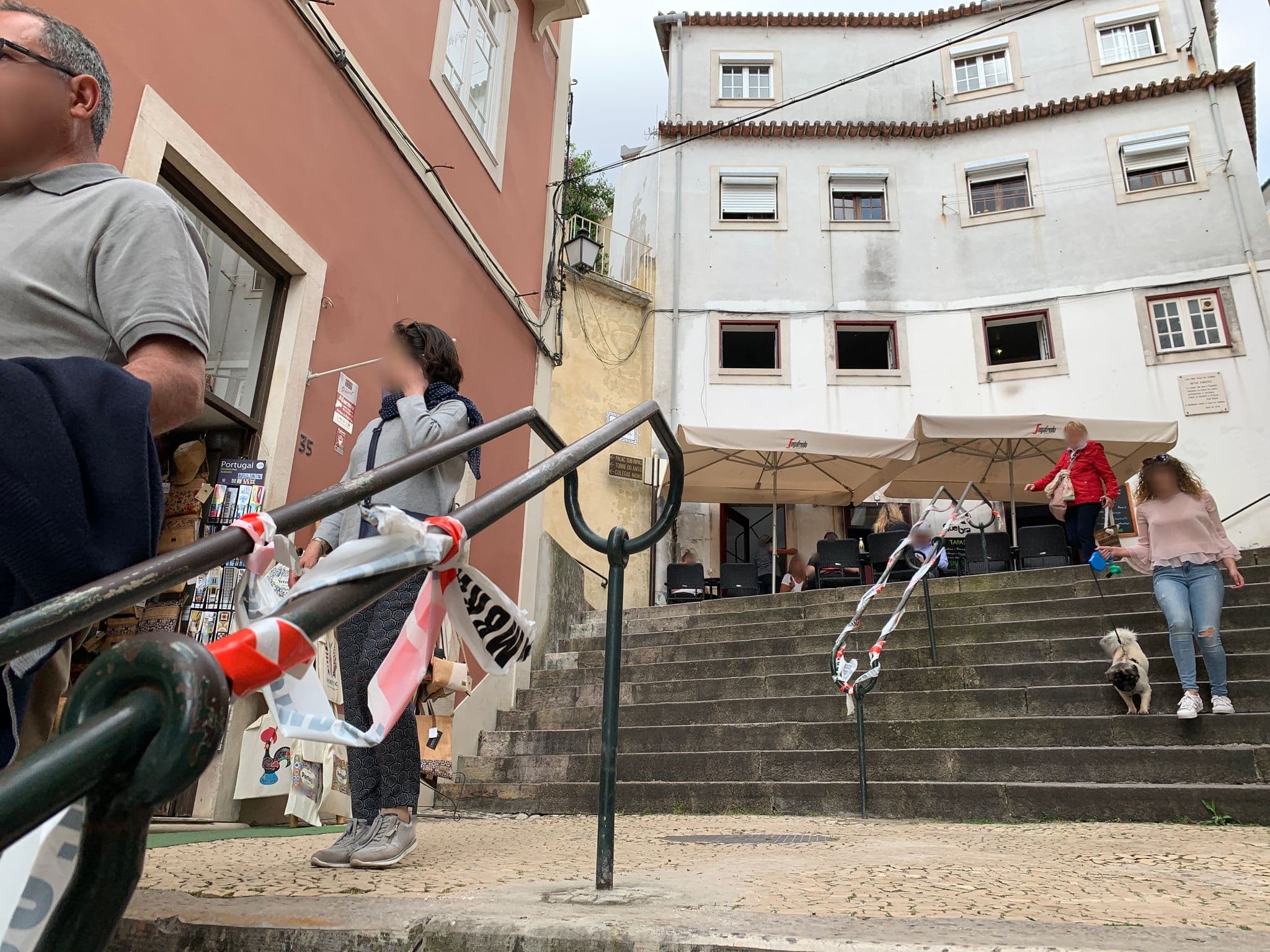 Street view near Quebra-Luz, Quartos e Livros, Coimbra — © egorka (CC BY-SA · Mapillary)