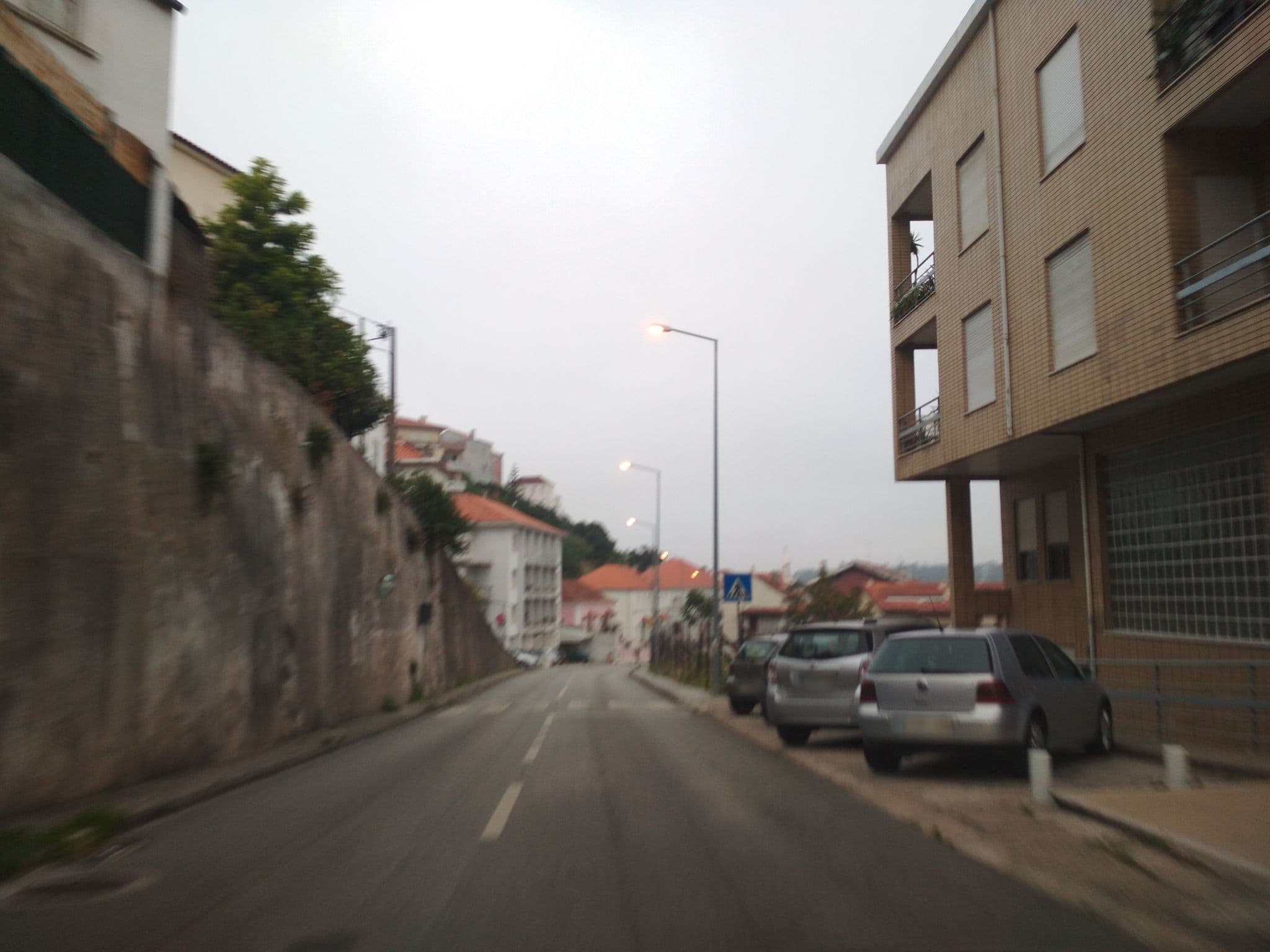 Street view near Coimbra Ameias, Santa Clara — © vfonseca (CC BY-SA · Mapillary)