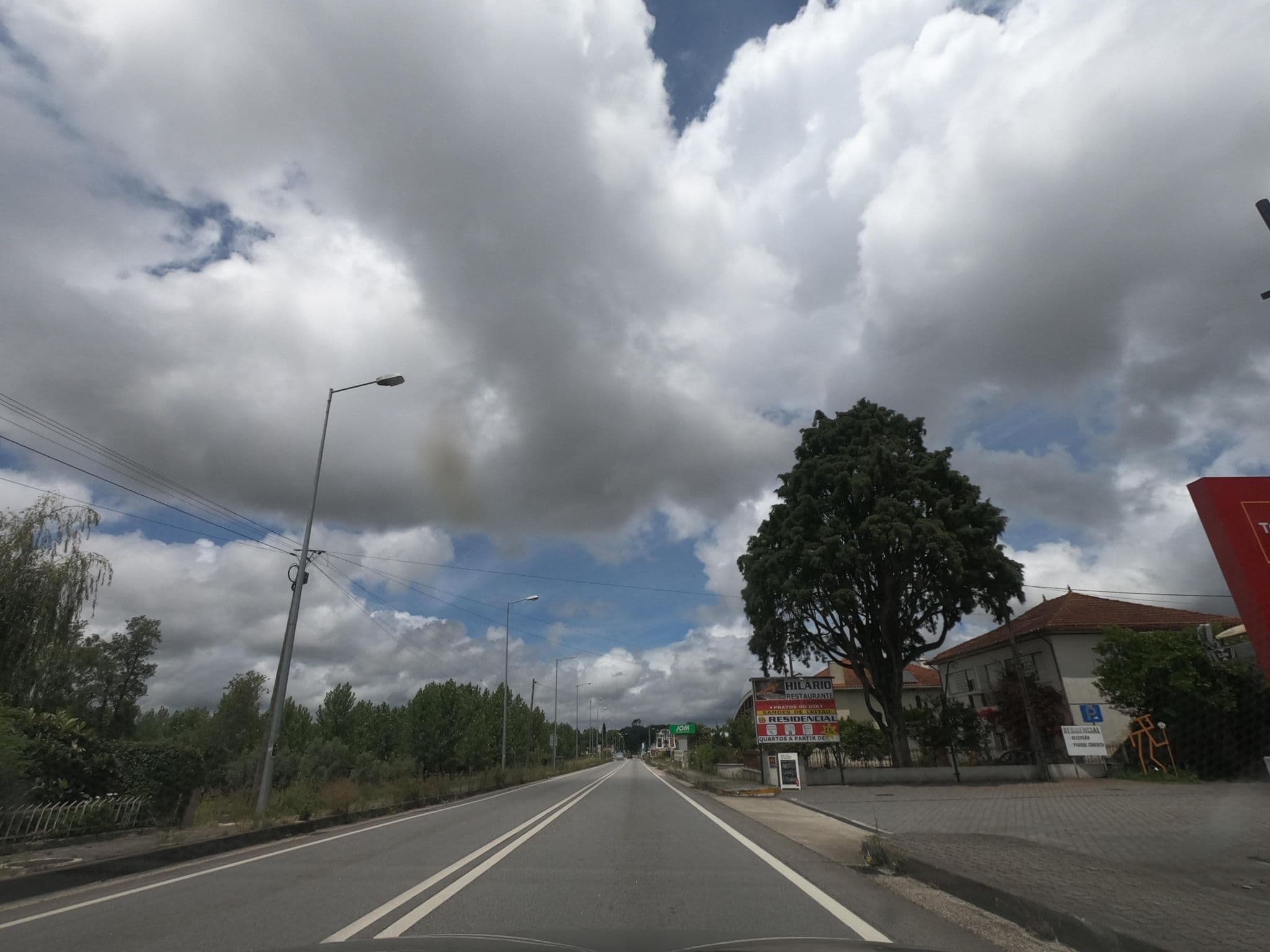 Street view near Residencial Hilário, Mealhada — © filohipo (CC BY-SA · Mapillary)