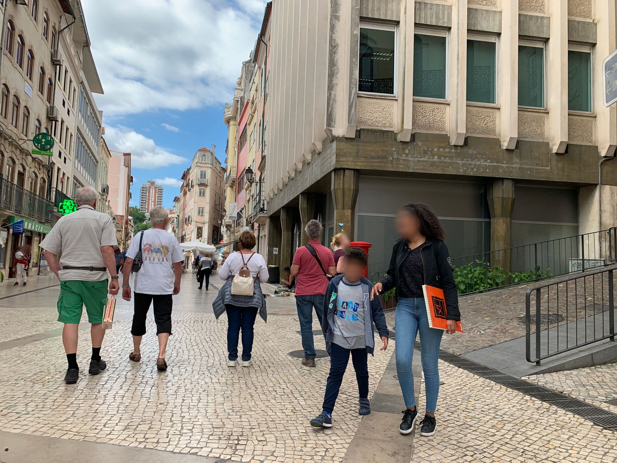 Street view near Casas Do Arco, Coimbra — © egorka (CC BY-SA · Mapillary)