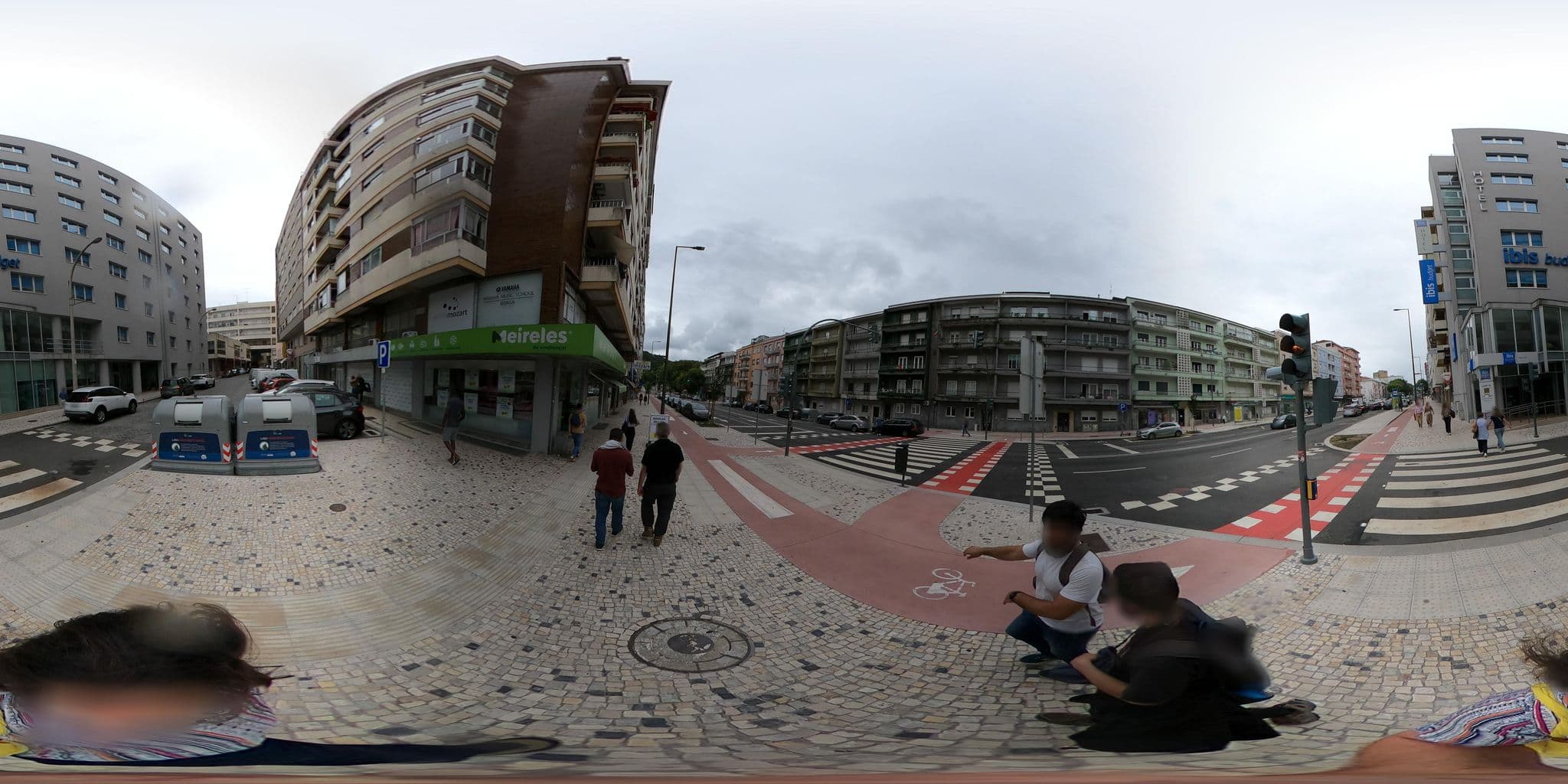 Street view near Hotel Carandá, Braga — © stuckstick (CC BY-SA · Mapillary)