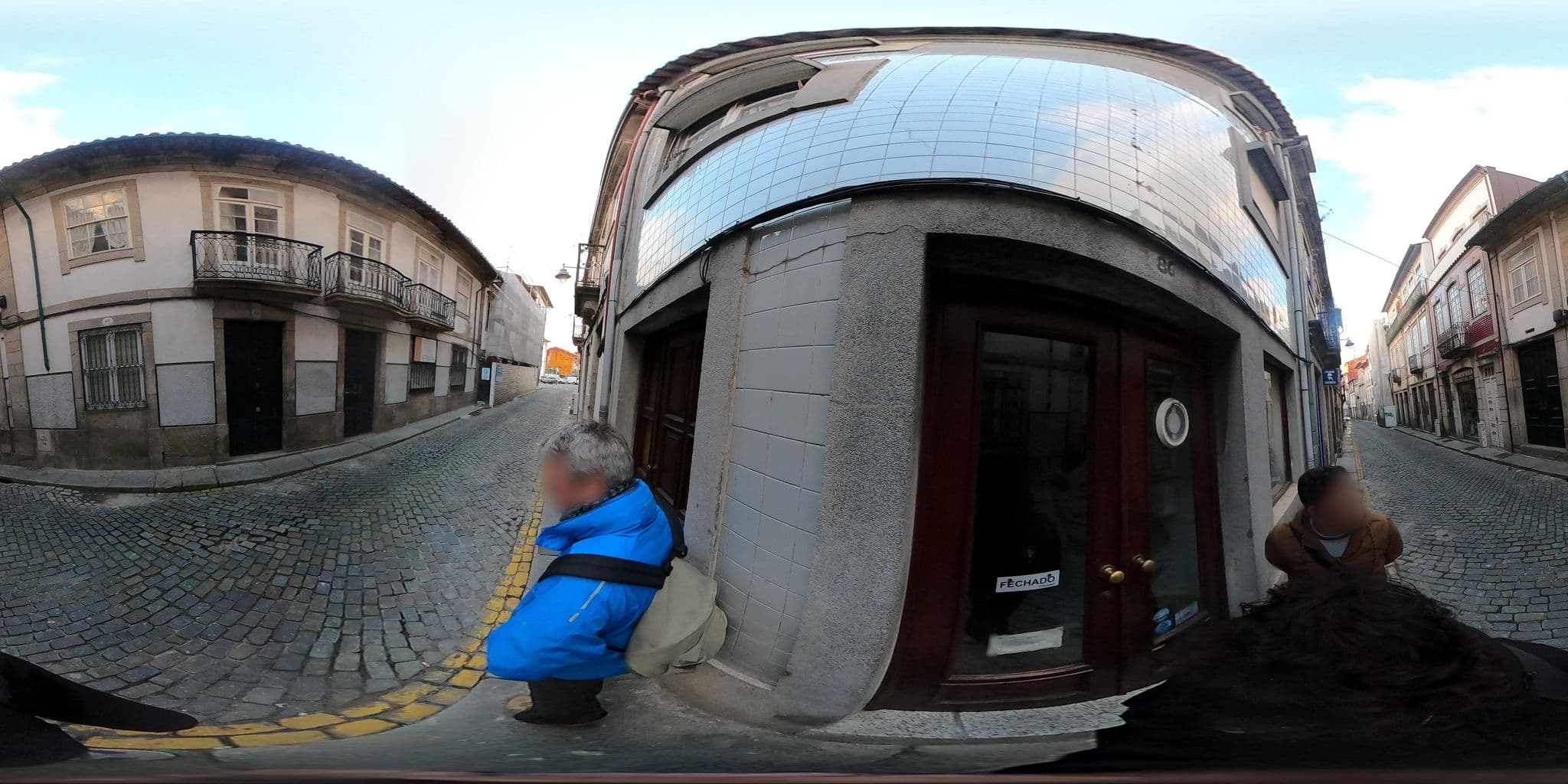 Street view near Braga Center Apartments 2, Braga — © waldyrious (CC BY-SA · Mapillary)