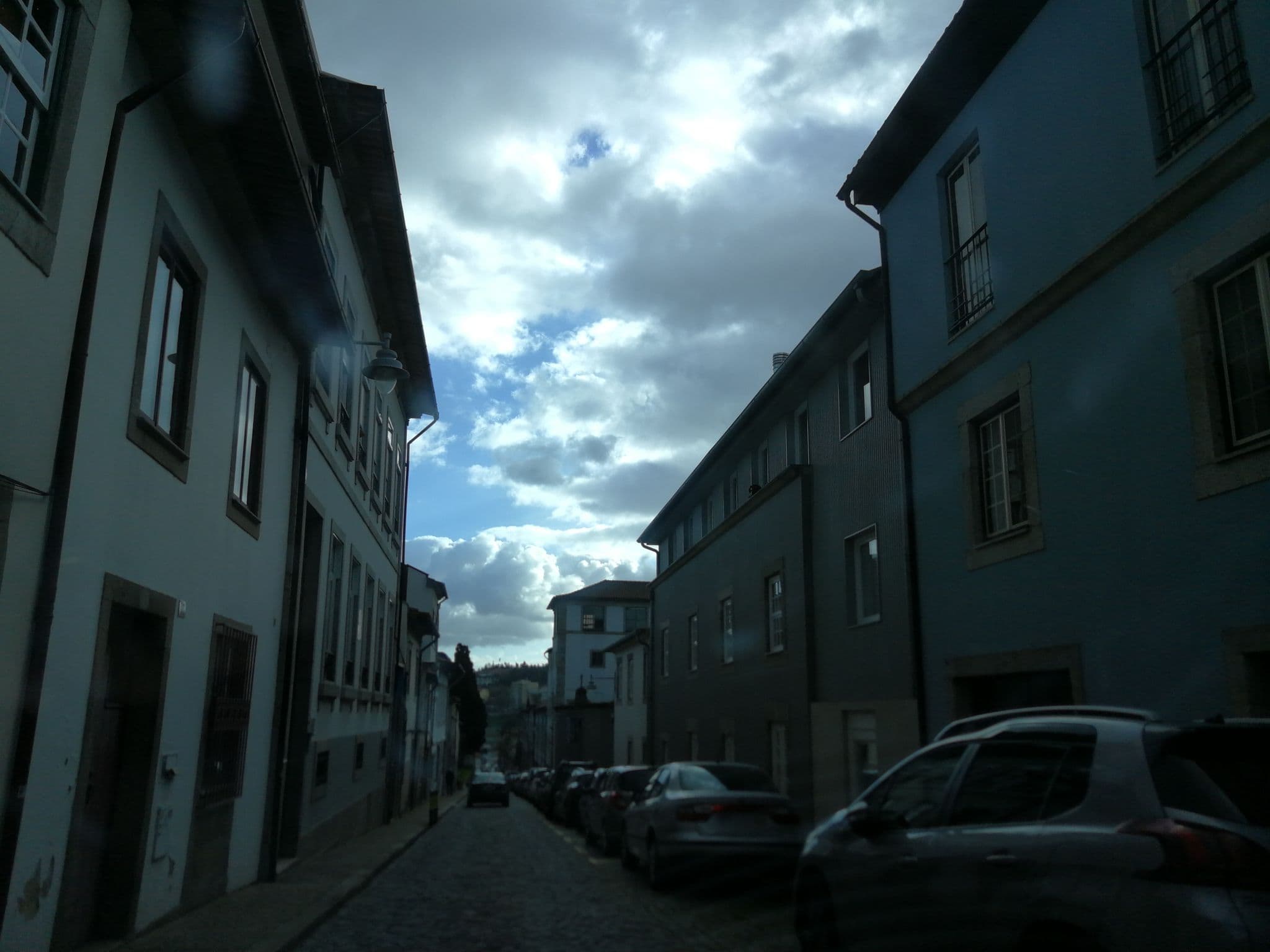 Street view near Urban Lodge, Braga — © apires (CC BY-SA · Mapillary)