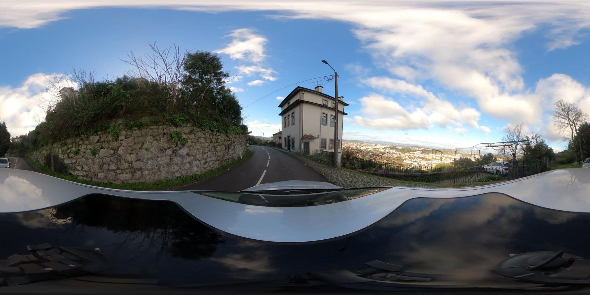 Street view near Casa dos Lagos - Turismo de Habitacao, Gualtar — © apires (CC BY-SA · Mapillary)