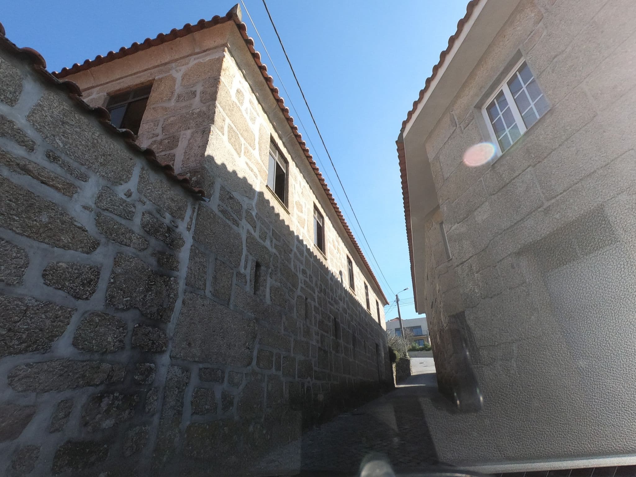 Street view near Quinta do Bacêlo, Alpendurada — © countzero5 (CC BY-SA · Mapillary)