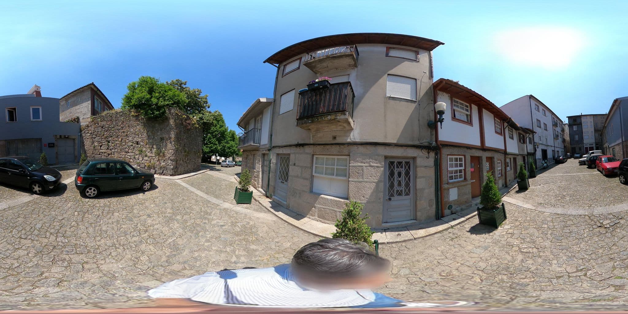 Street view near Molarinho Heritage, Guimarães — © sanjorgepinho (CC BY-SA · Mapillary)