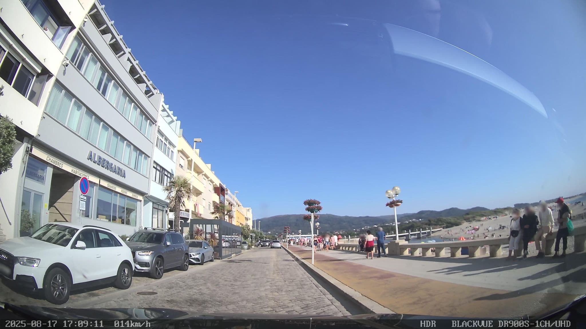 Street view near Albergaria Quim Barreiros, Vila Praia de Âncora — © sanjorgepinho (CC BY-SA · Mapillary)