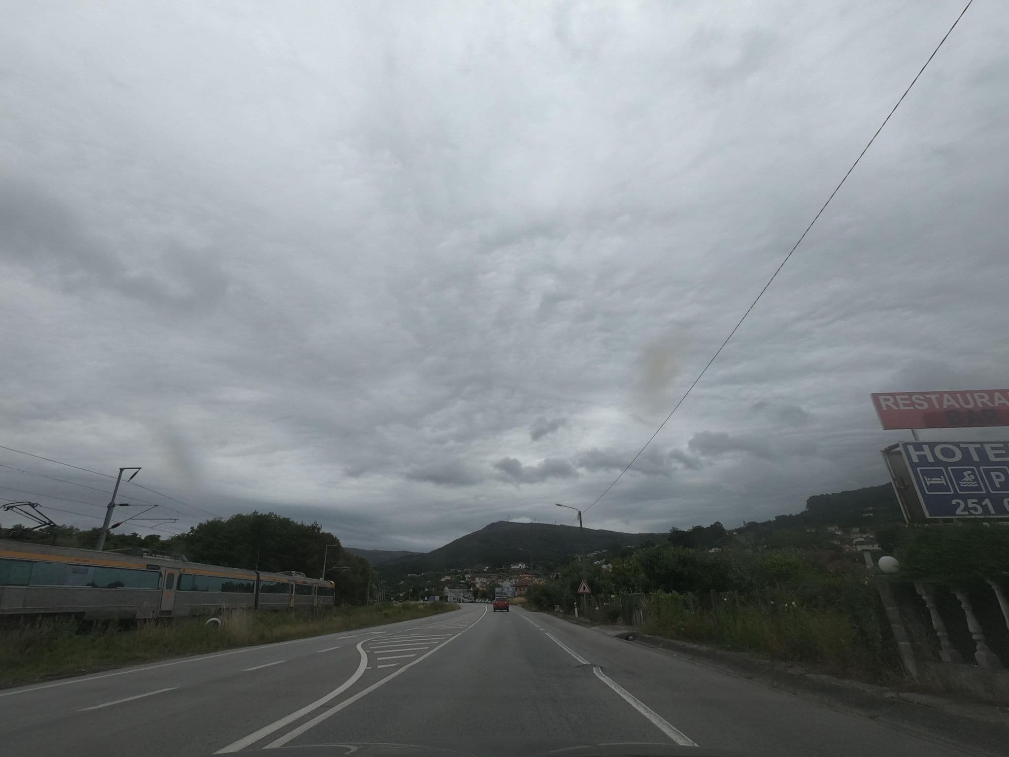 Street view near Pensao Balaustrada, Vila Praia de Âncora — © filohipo (CC BY-SA · Mapillary)