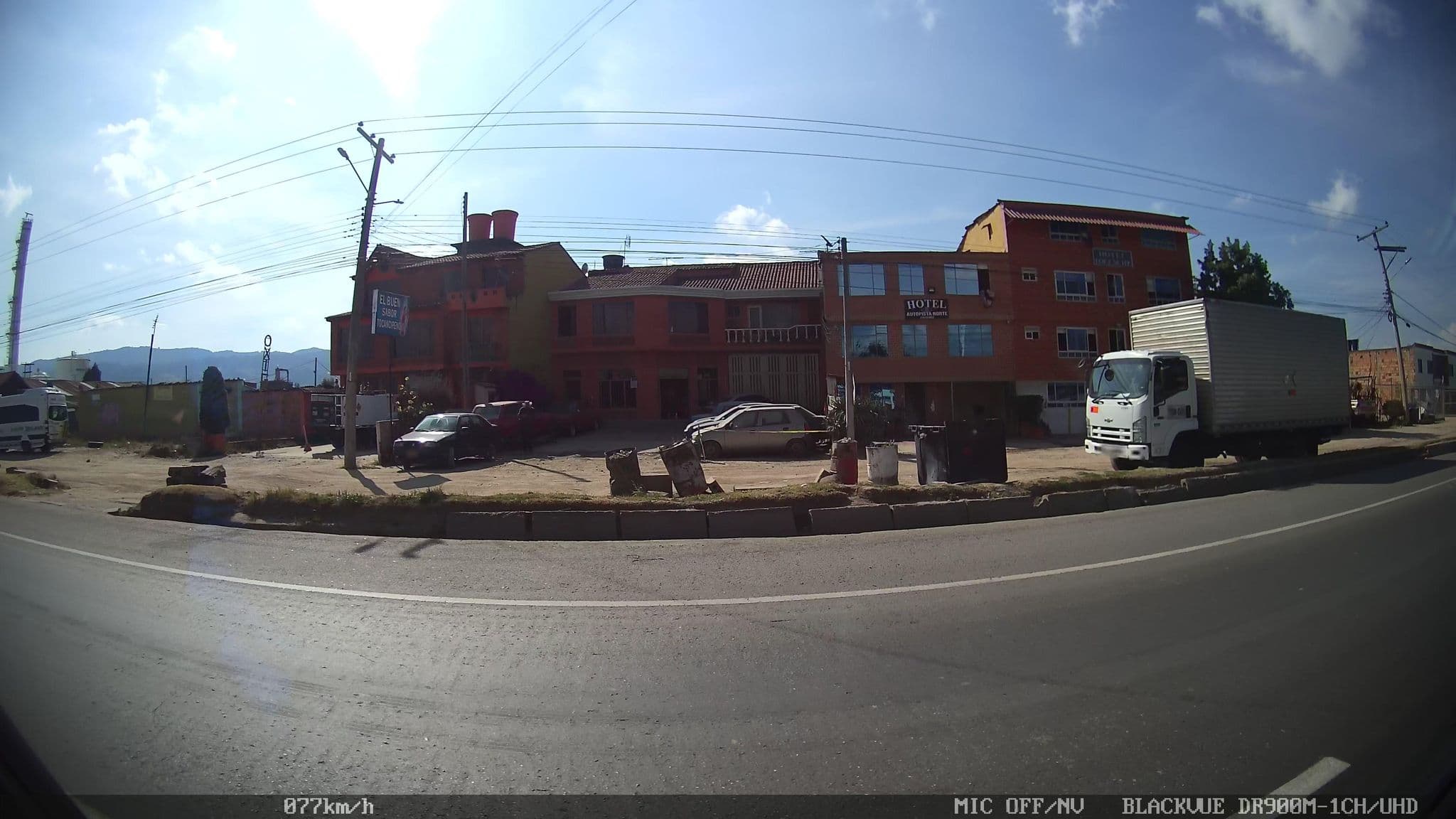 Street view near Hotel Tocáncipa, Sopó — © kaart_2 (CC BY-SA · Mapillary)