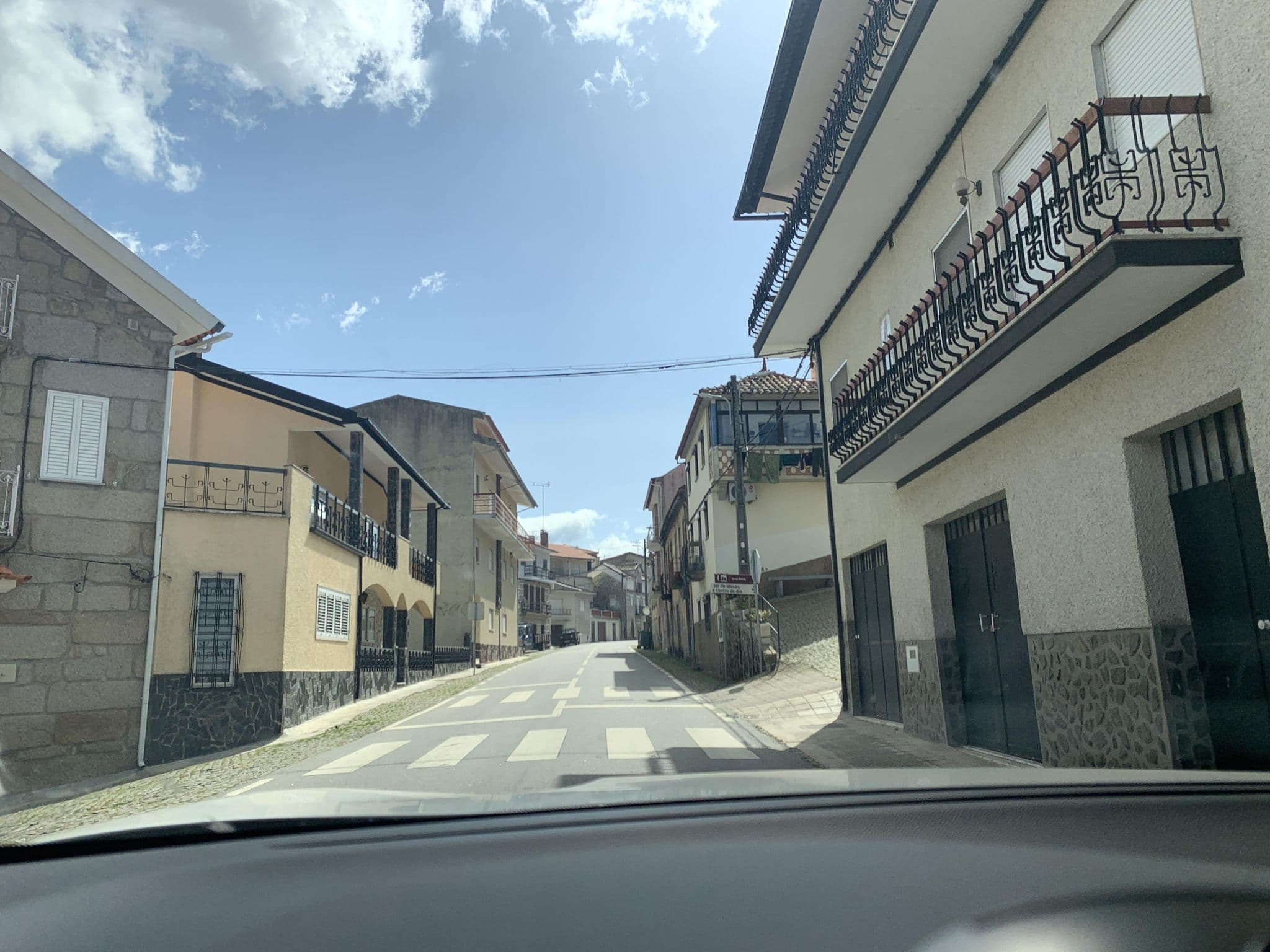 Street view near Casa Nova de Ribamondego, Mangualde — © Domingues3D (CC BY-SA · Mapillary)