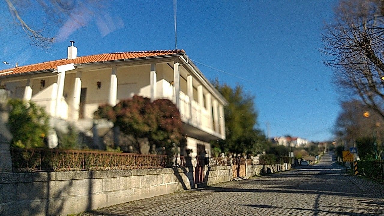 Street view near Quinta do Lagar da Moira - Turismo Rural e Habitação, Mangualde — © ozflor (CC BY-SA · Mapillary)